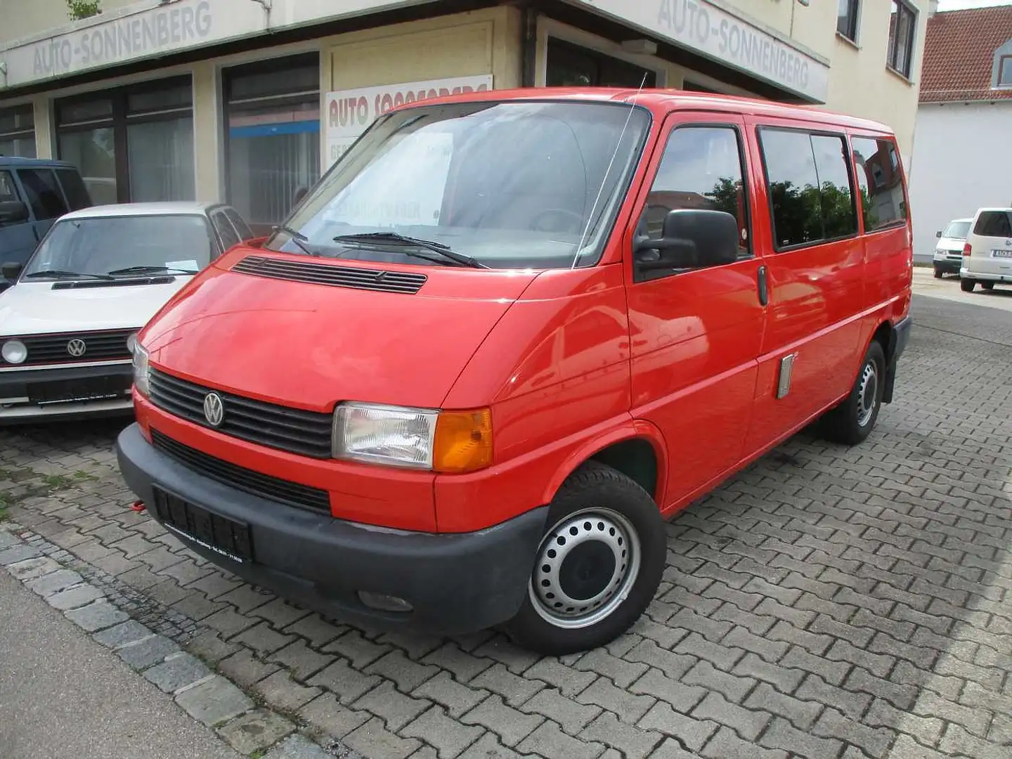 Volkswagen T4 Bus 2.5 Benziner,  7 Sitze, Automatik Rojo - 1