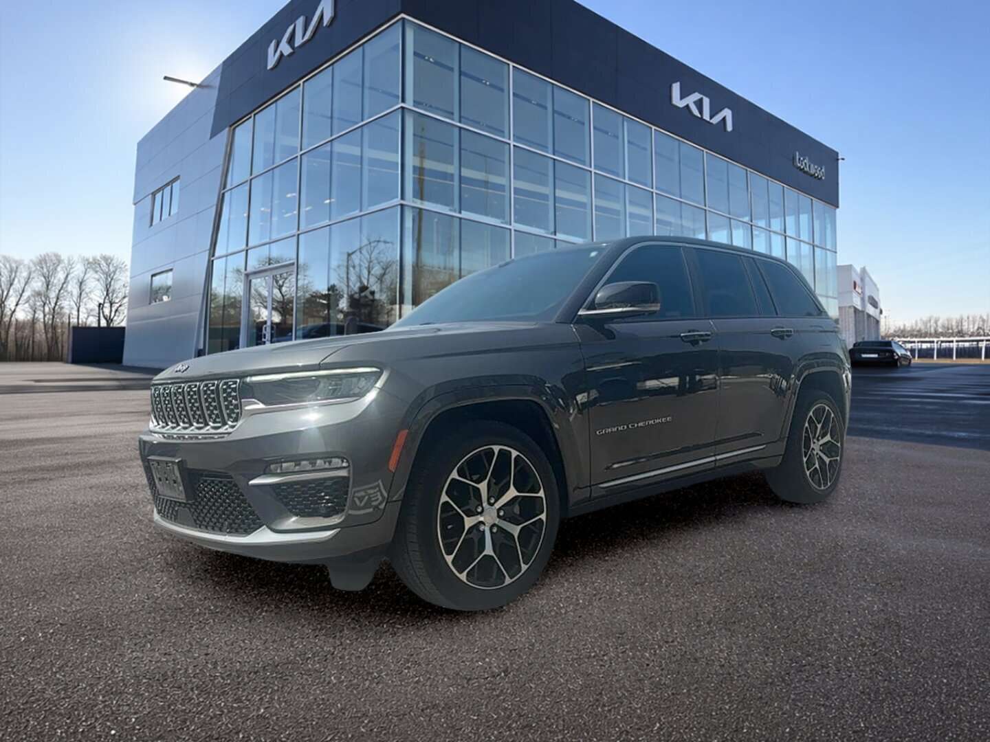 used 2022 Jeep Grand Cherokee car, priced at $42,295