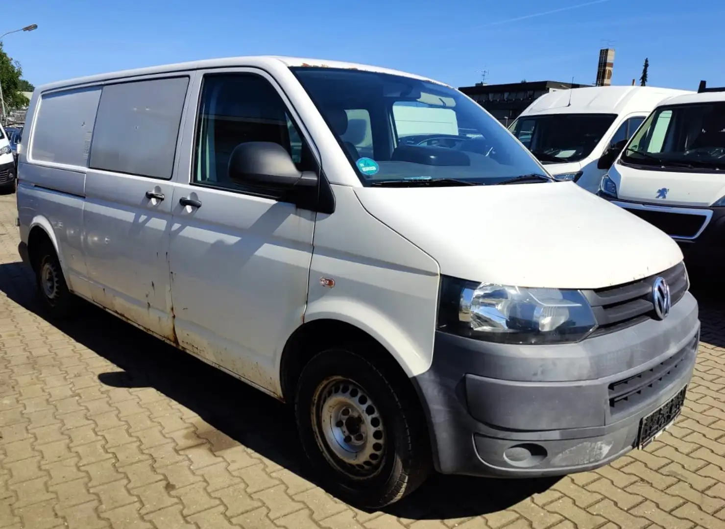 Volkswagen T5 Transporter 2.0 TDI Kombi Lang (Motorproblem !!) Blanc - 2