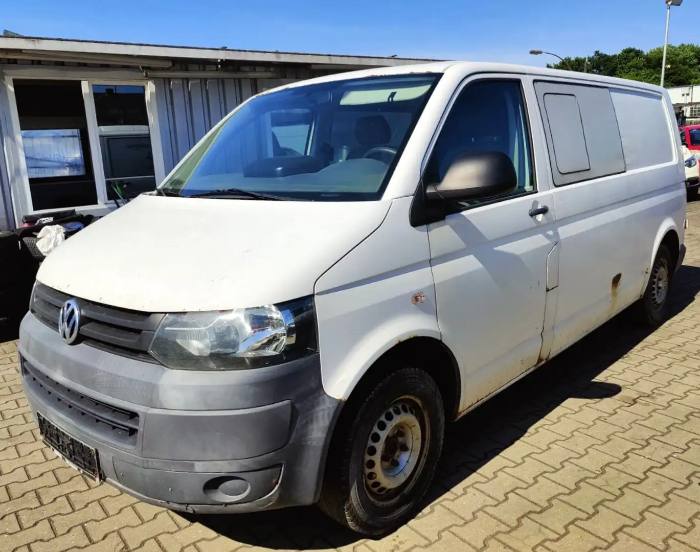 Volkswagen T5 Transporter 2.0 TDI Kombi Lang (Motorproblem !!) Blanc - 1