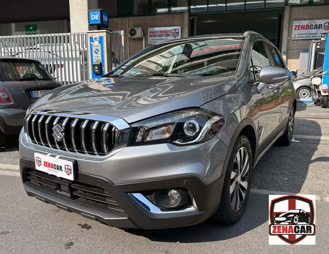 Suzuki SX4 S-Cross S-Cross 1.4h Starview 4wd allgrip Grau - 1