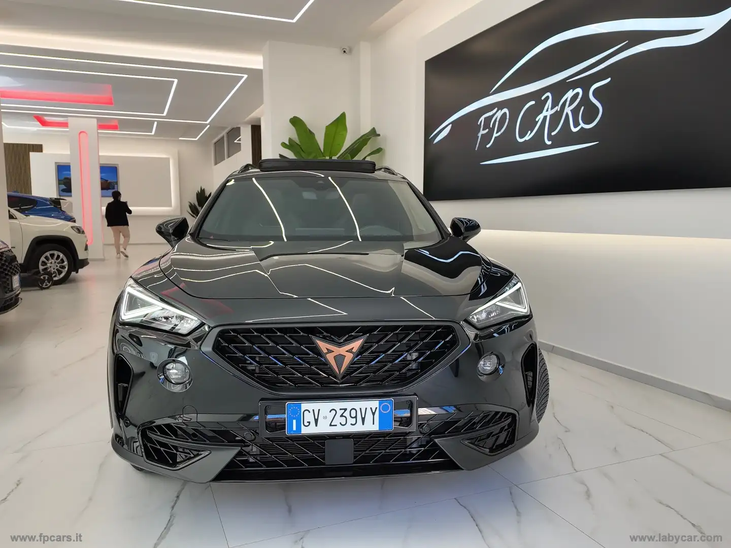 CUPRA Formentor 2.0 TSI 4Drive DSG VZ L. Ed. Zwart - 2