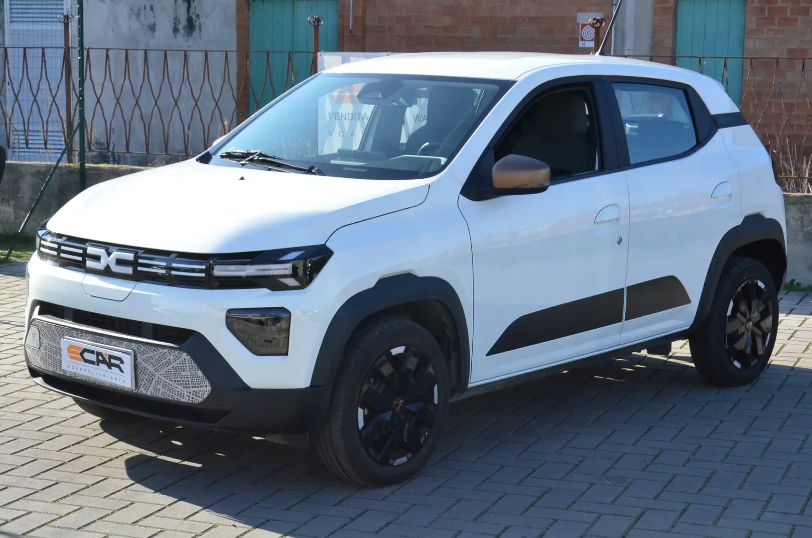 Dacia Spring Extreme Electric 65 Bílá - 1