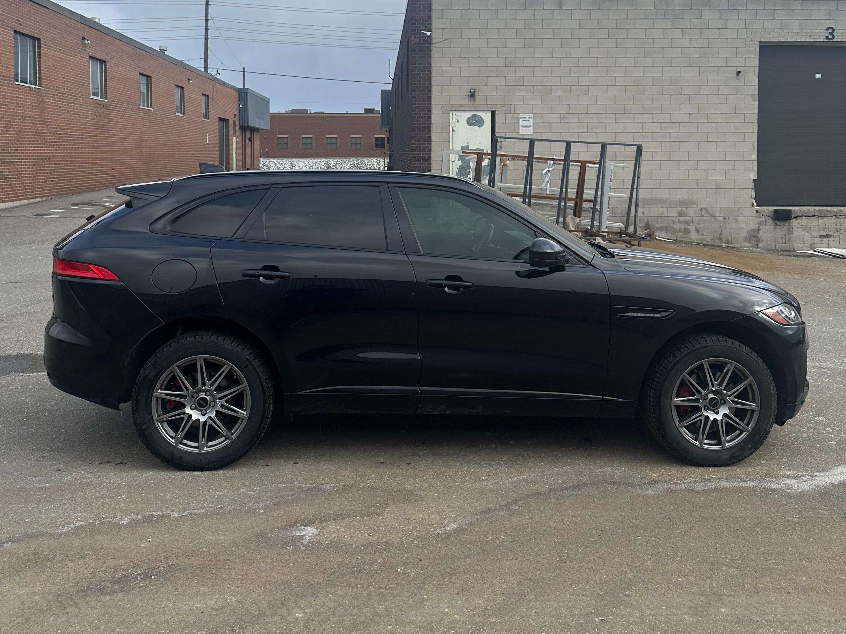 2017 Jaguar F-Pace