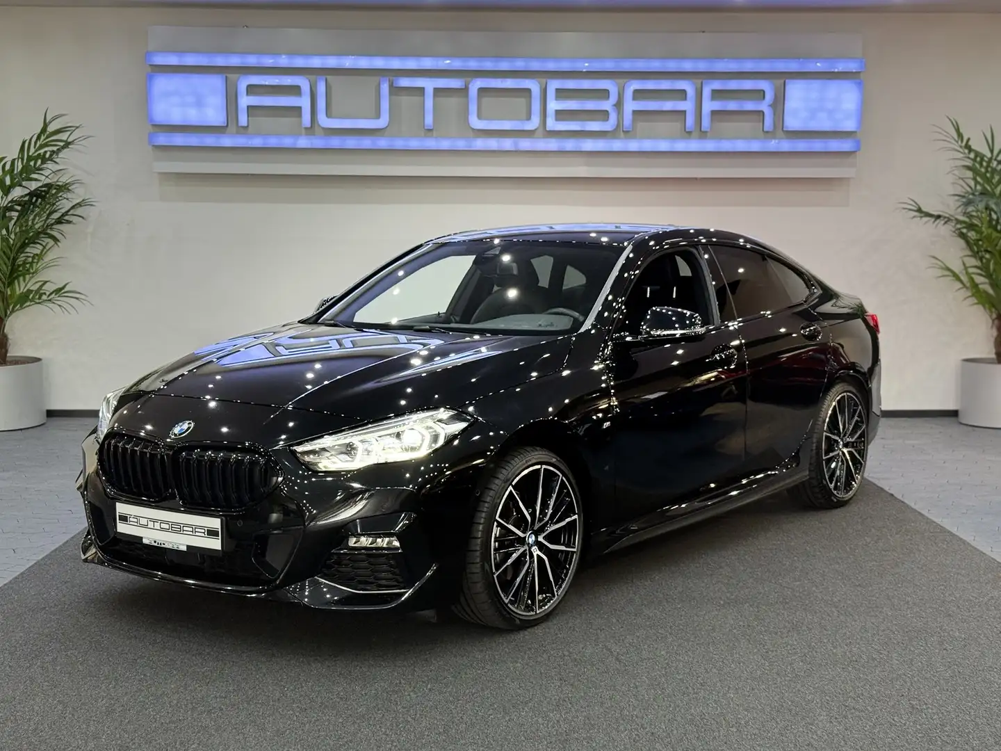 BMW 218 Gran Coupé M-SPORT*ACC*19*HIFI*RFK*DAB*SHADOW Schwarz - 1