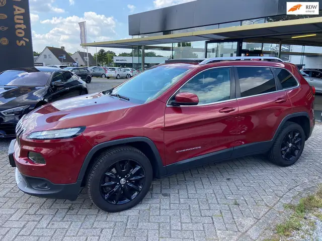 Jeep Cherokee 2.0 Limited 4WD, panodak, trekhaak, navi, cruise,