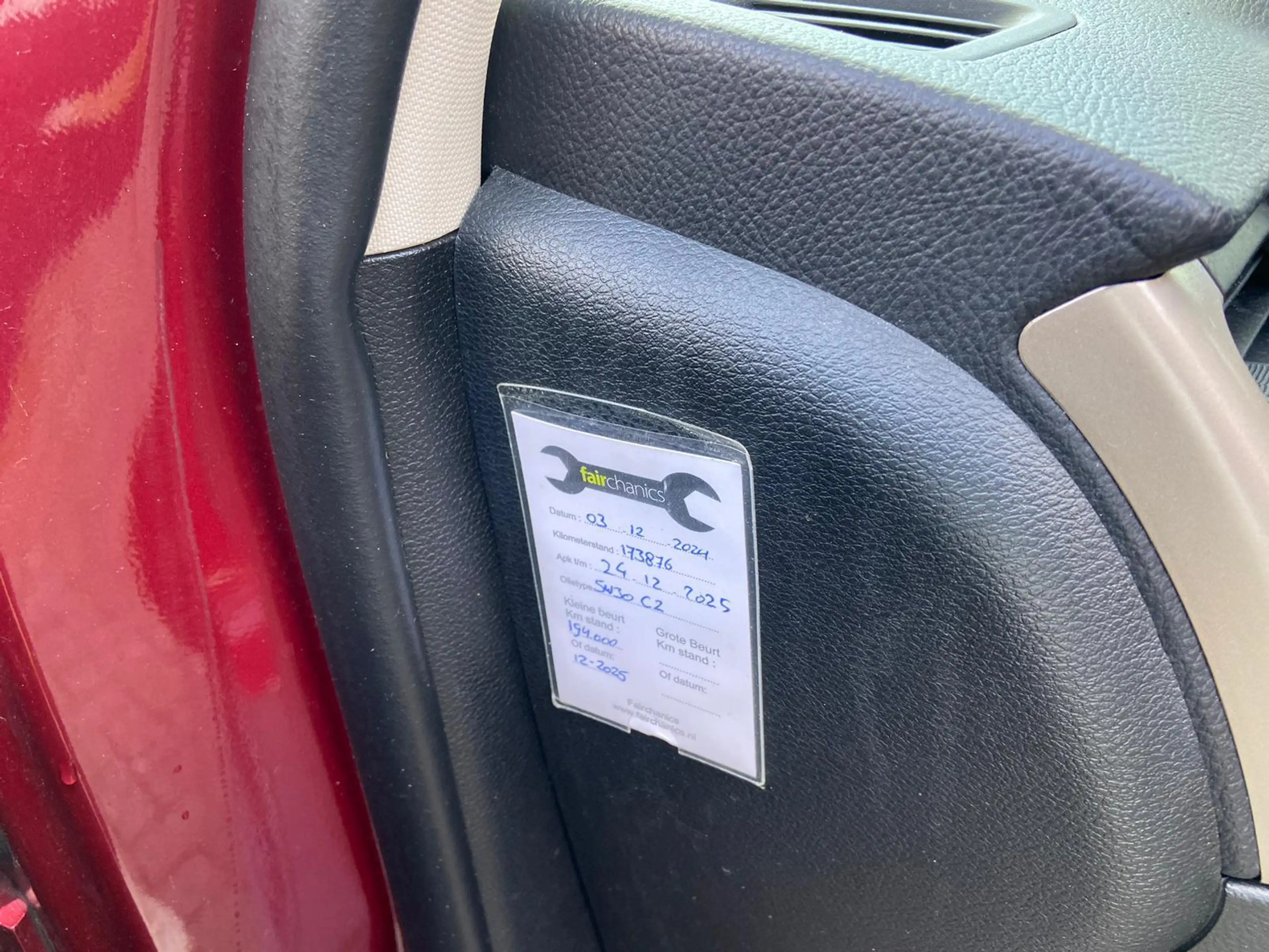 Jeep Cherokee 2.0 Limited 4WD, panodak, trekhaak, navi, cruise, — photo 8