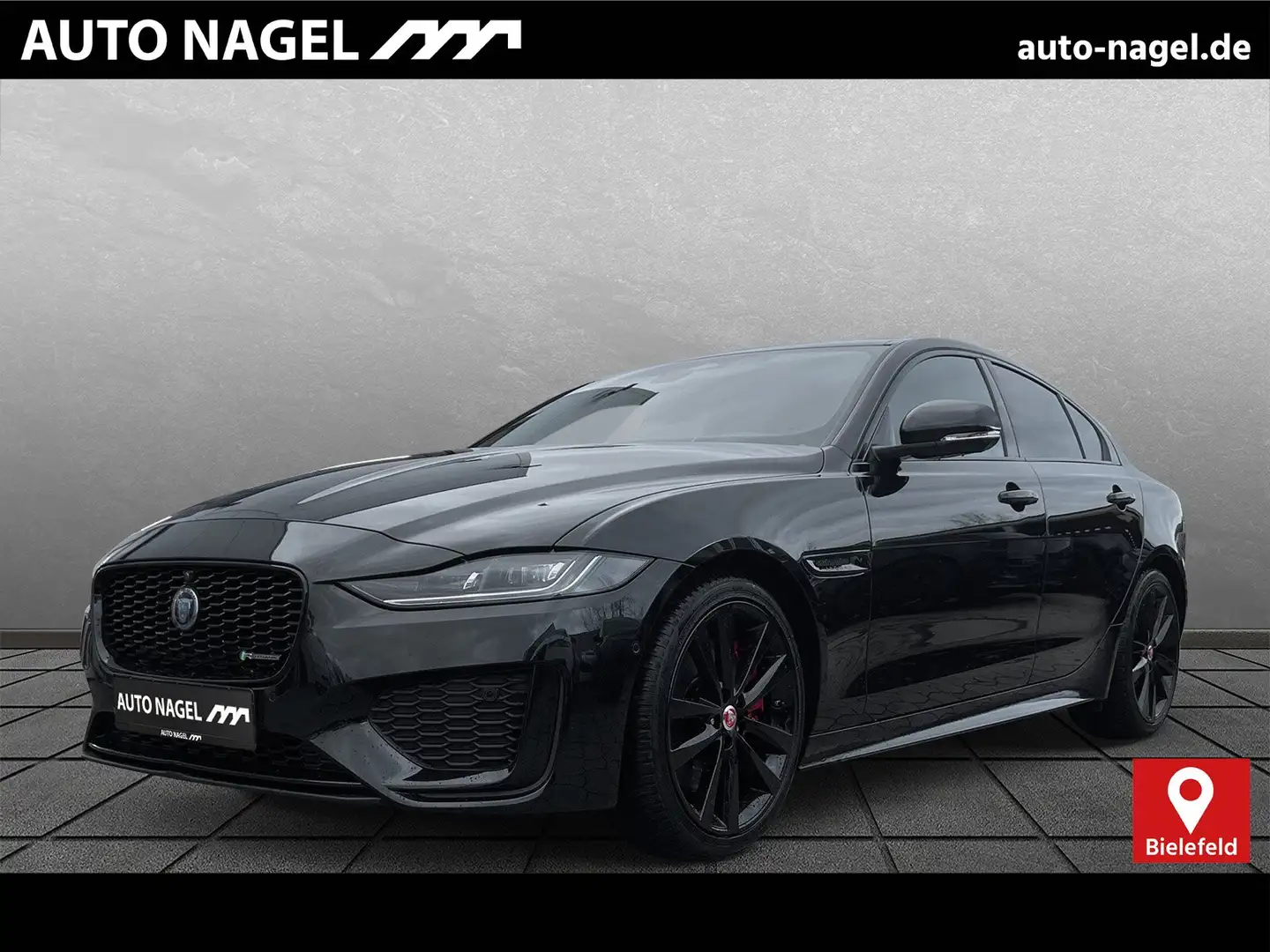 Jaguar XE XE P250 R-Dynamic *BLACK* 19" Pano el.Heckklappe Schwarz - 1