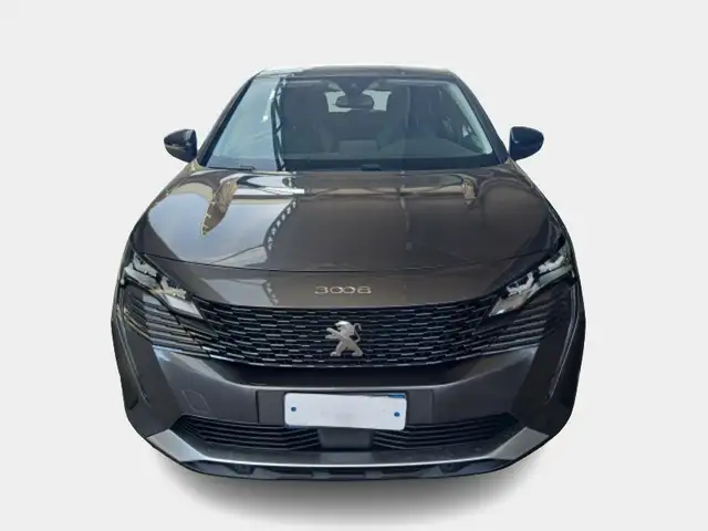 Peugeot 3008 view 2