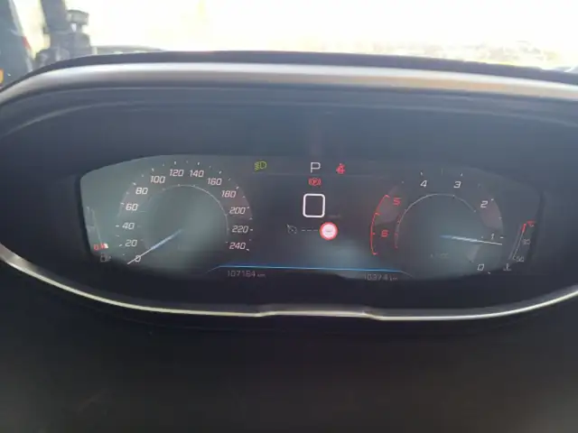 Peugeot 3008 view 8
