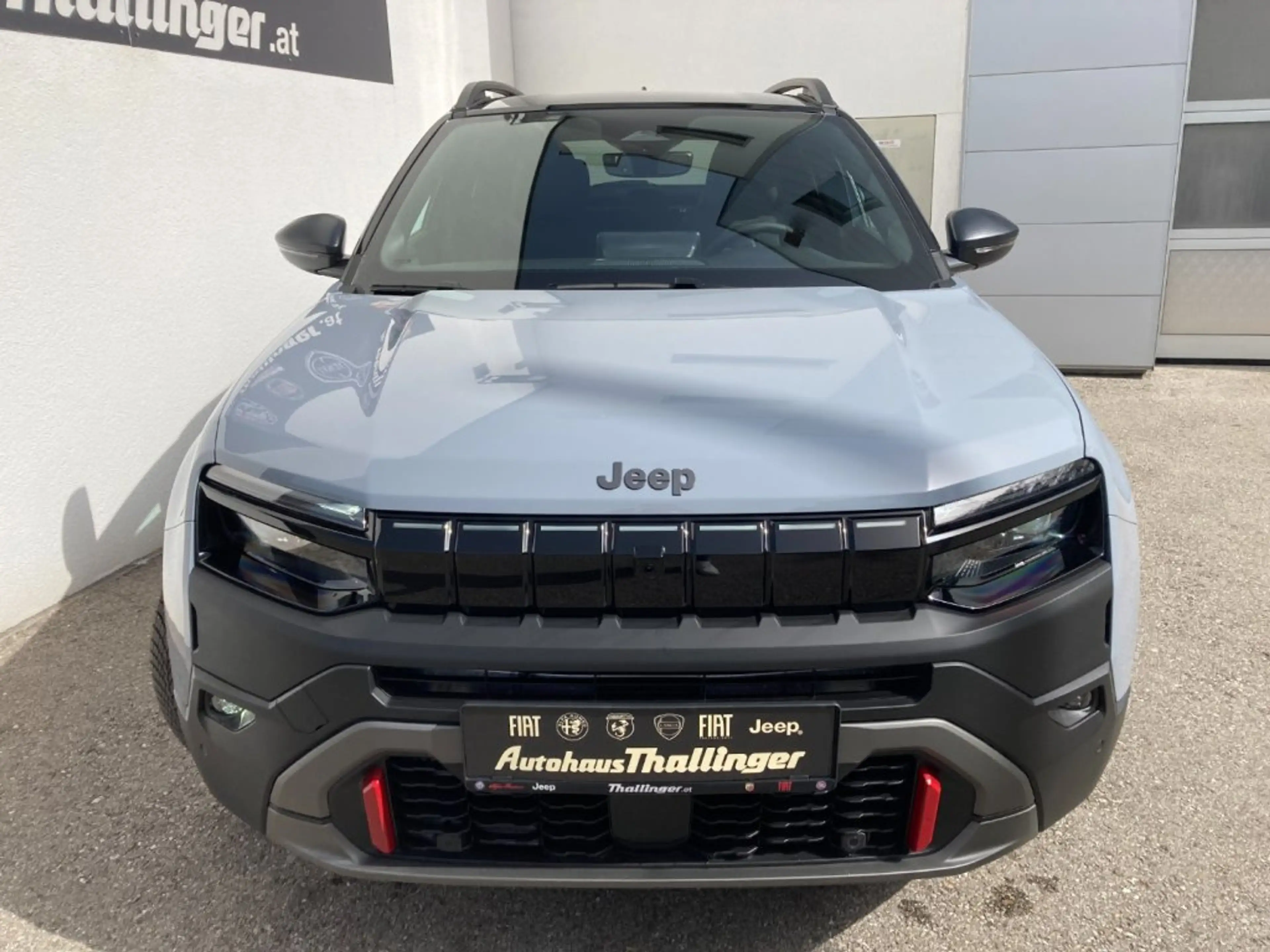 Jeep Avenger 4xe 1.2l 4xe 145 Ps Overland — photo 3