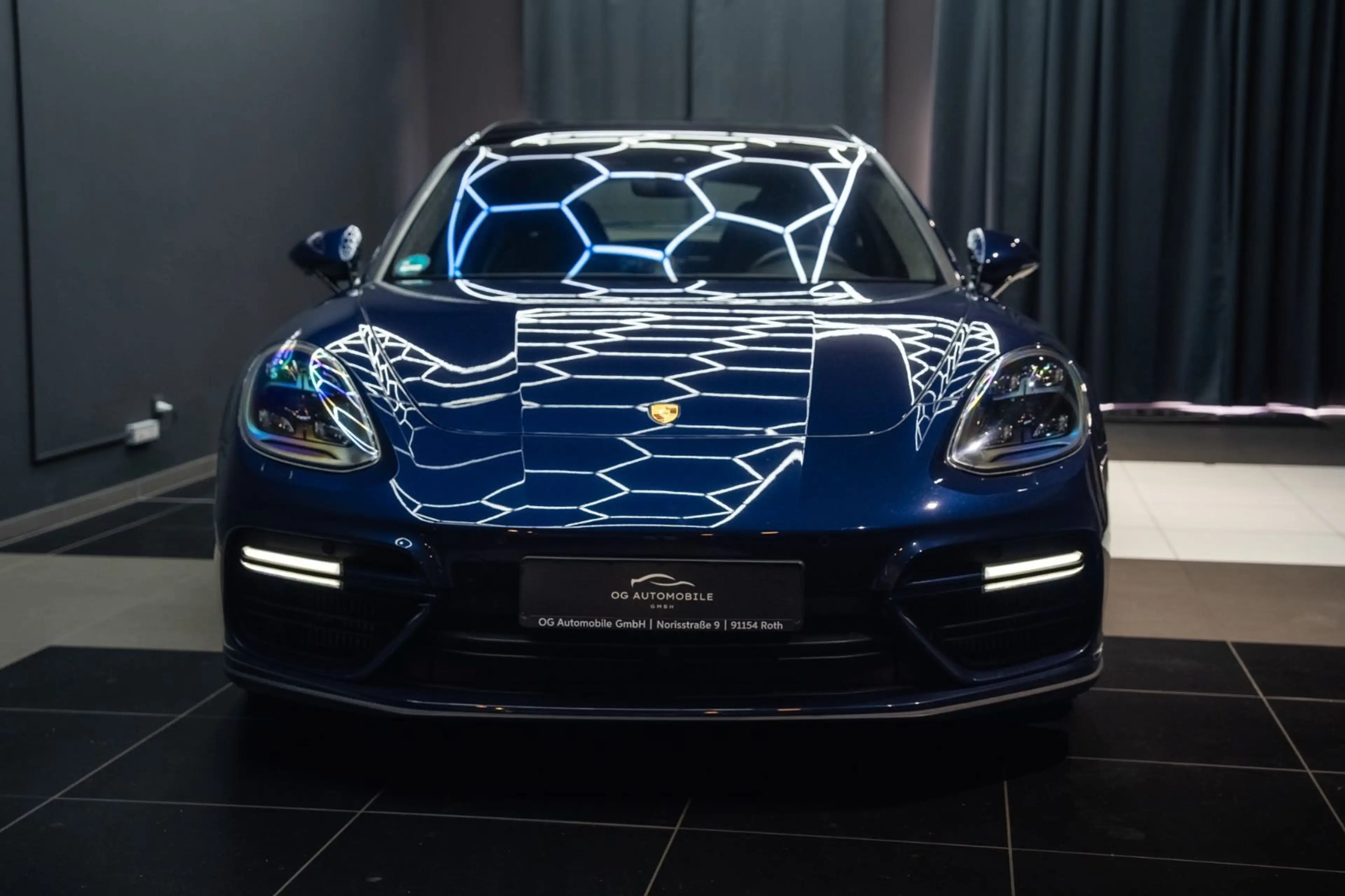 Porsche Panamera Turbo*360*PANO*MEMORY*S.-CHRONO*MATRIX* — photo 5