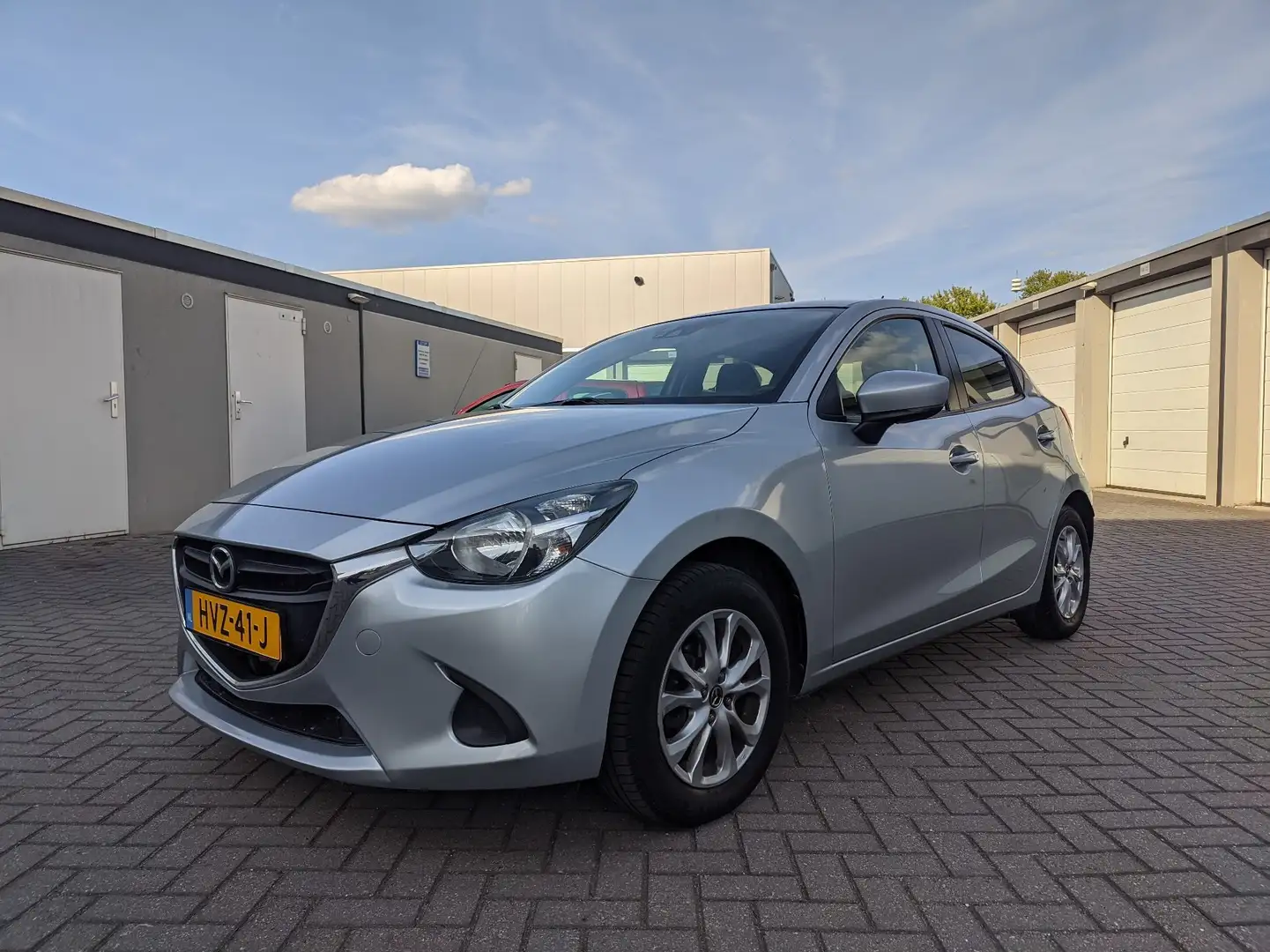 Mazda 2 Mazda 2 1.5 Skyactiv-G TS Grijs - 1