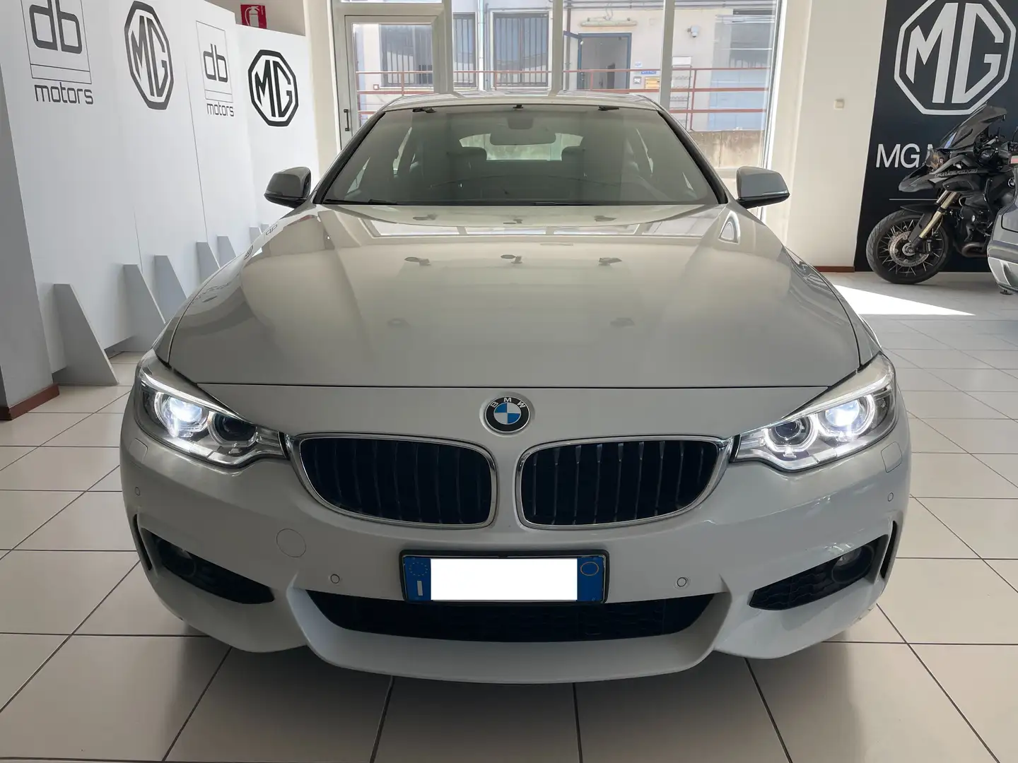 BMW 420 Gran Coupe XDrive 190cv Msport auto Bianco - 2
