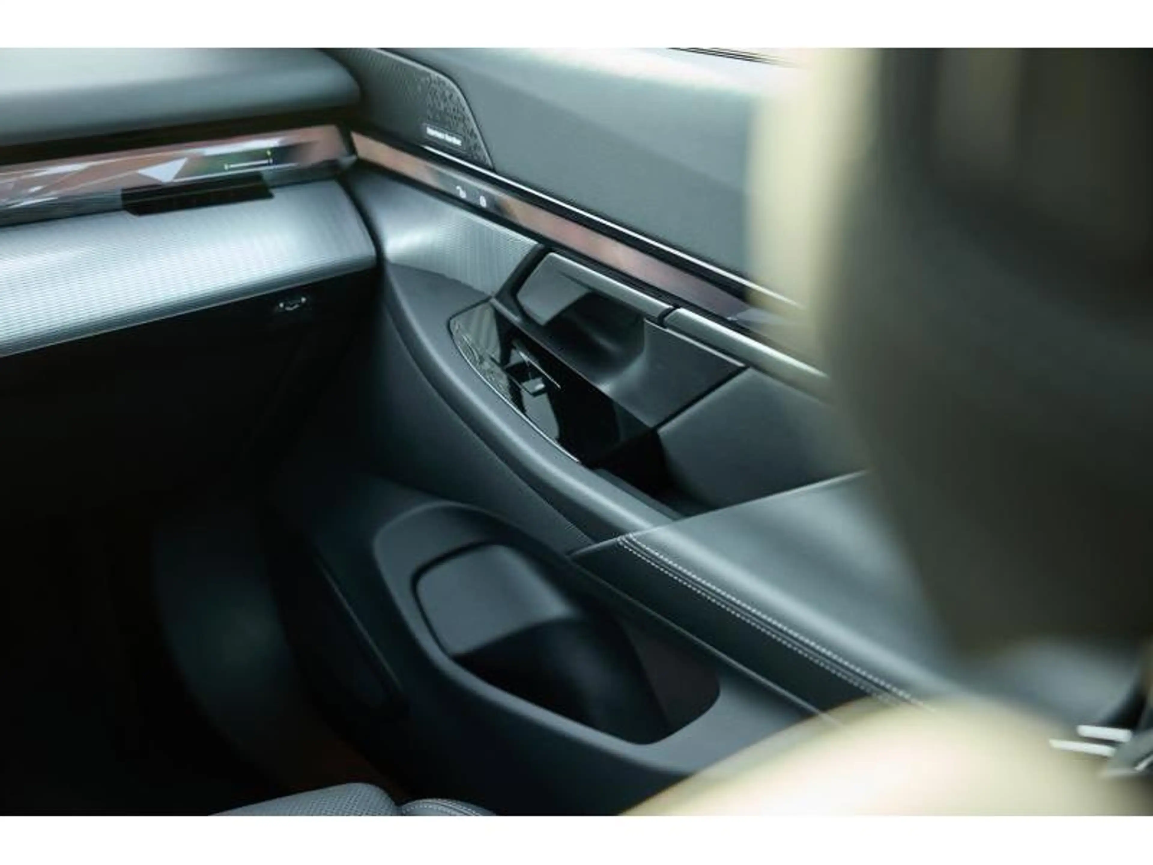 BMW i5 i5 eDrive40 Touring — photo 12