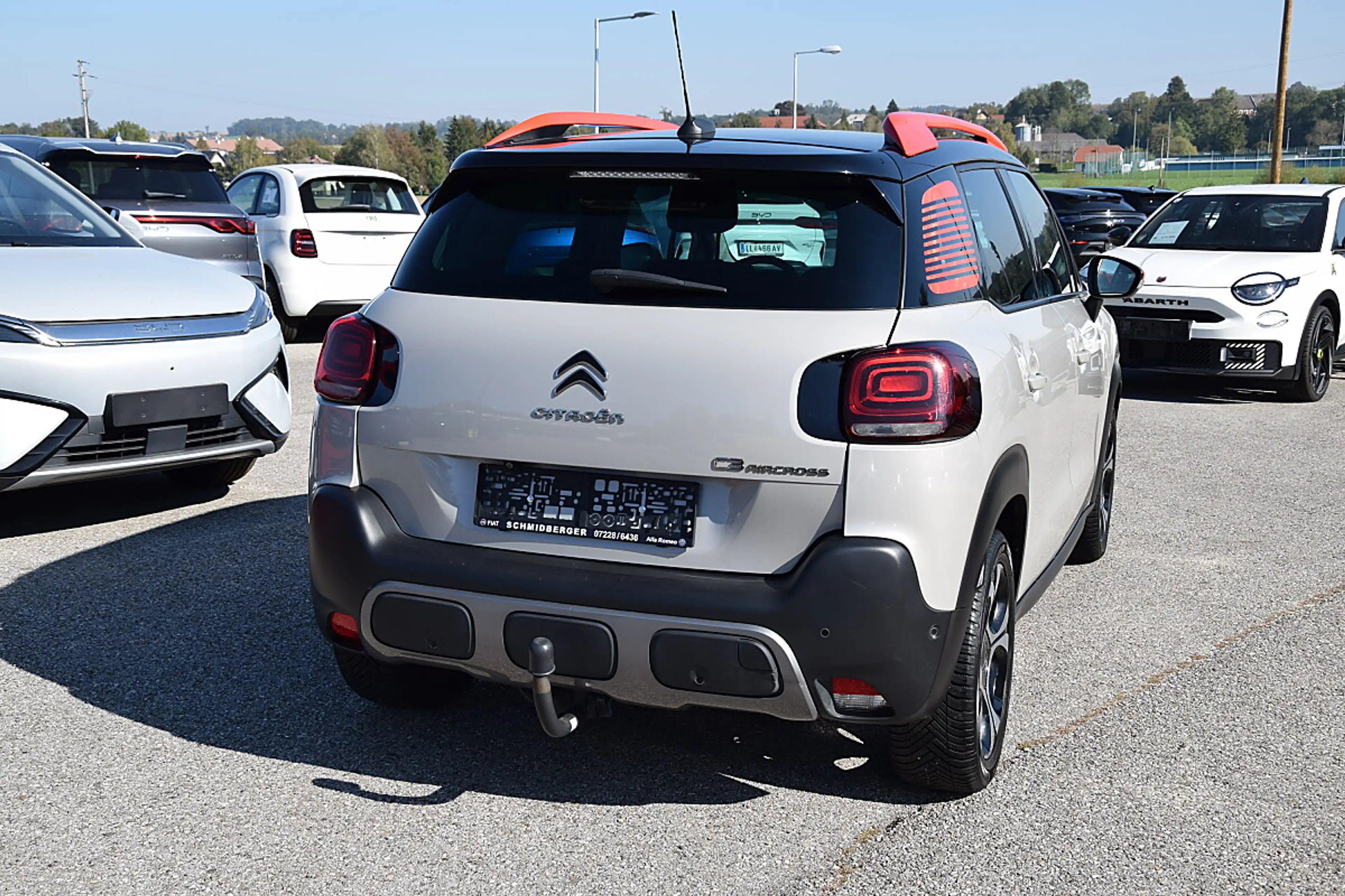 Citroen C3 Aircross PureTech130 S&S EAT6 Shine **AHK** — photo 4