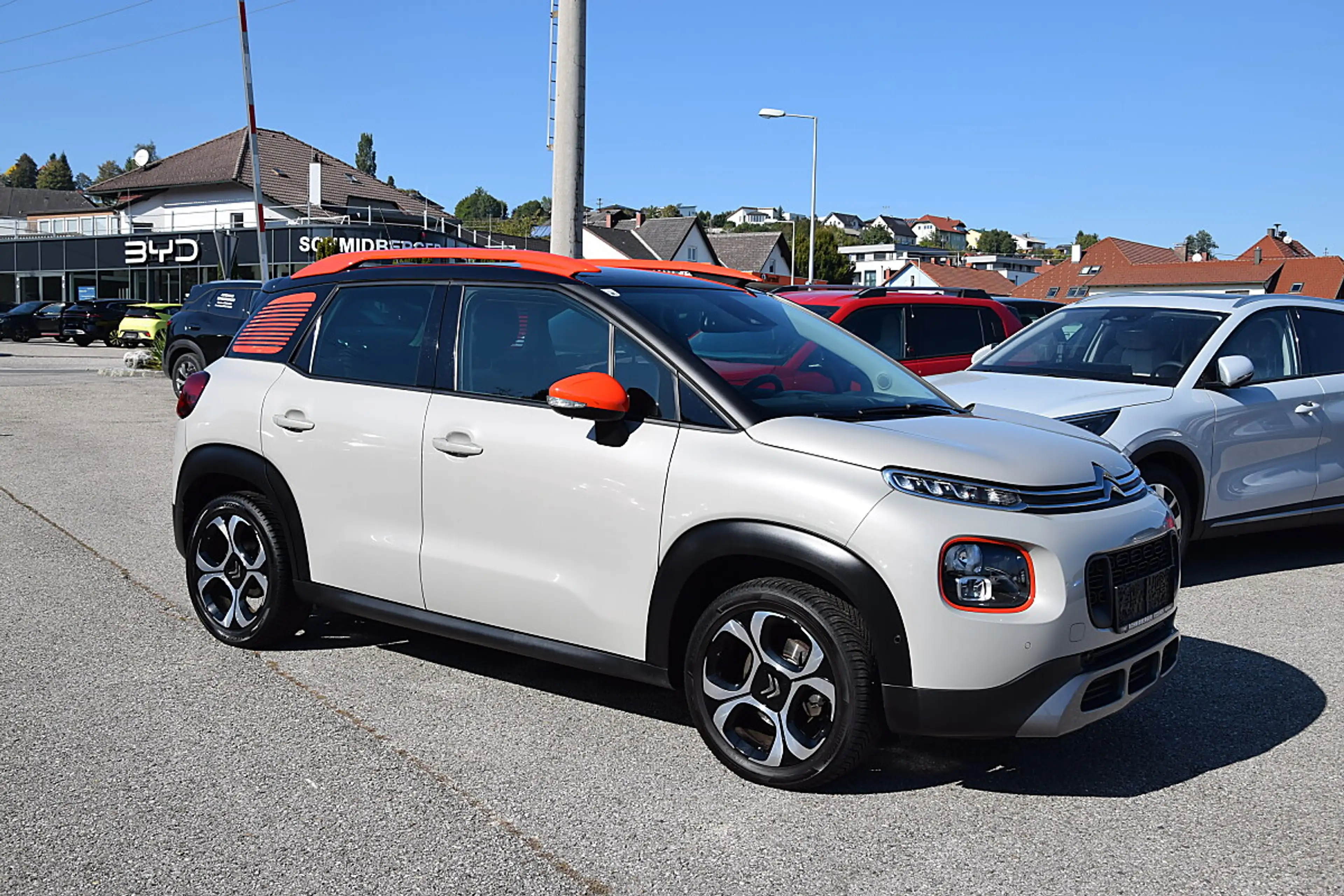 Citroen C3 Aircross PureTech130 S&S EAT6 Shine **AHK** — photo 3