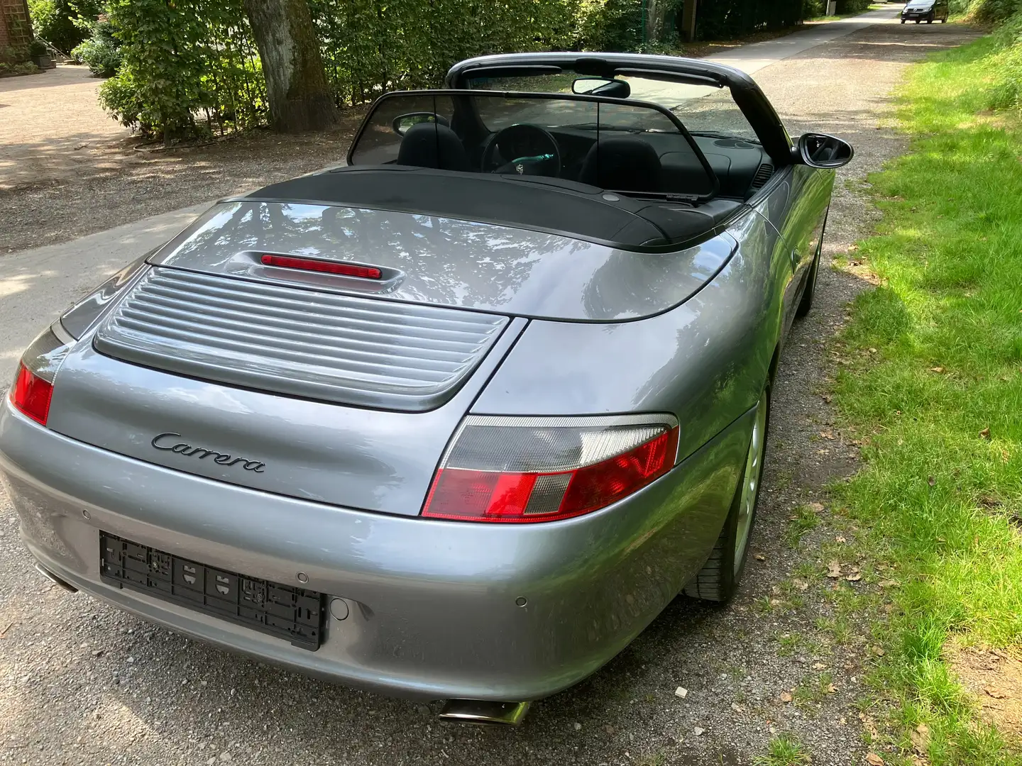 Porsche 996 Carrera 4 Grey - 2