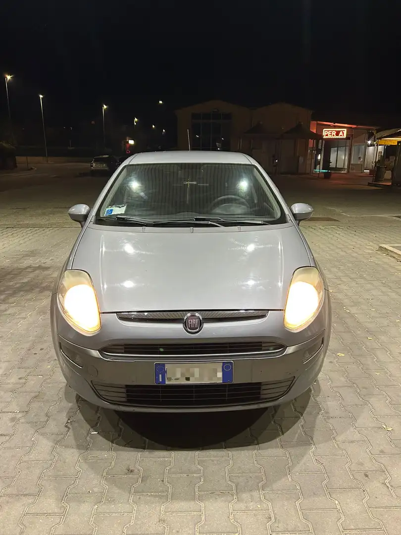 Fiat Punto Evo 5p 1.4 Emotion Gpl 77cv Grigio - 2