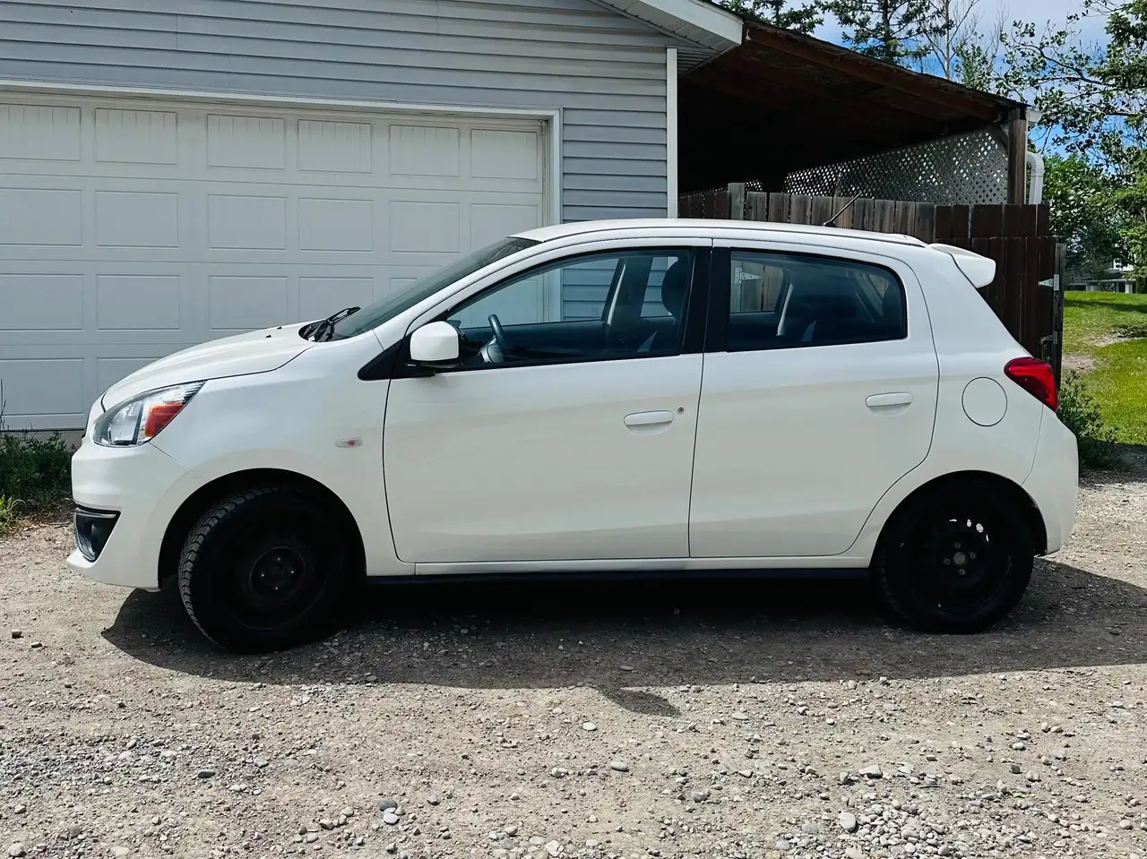 Mitsubishi Mirage photo Mitsubishi Mirage