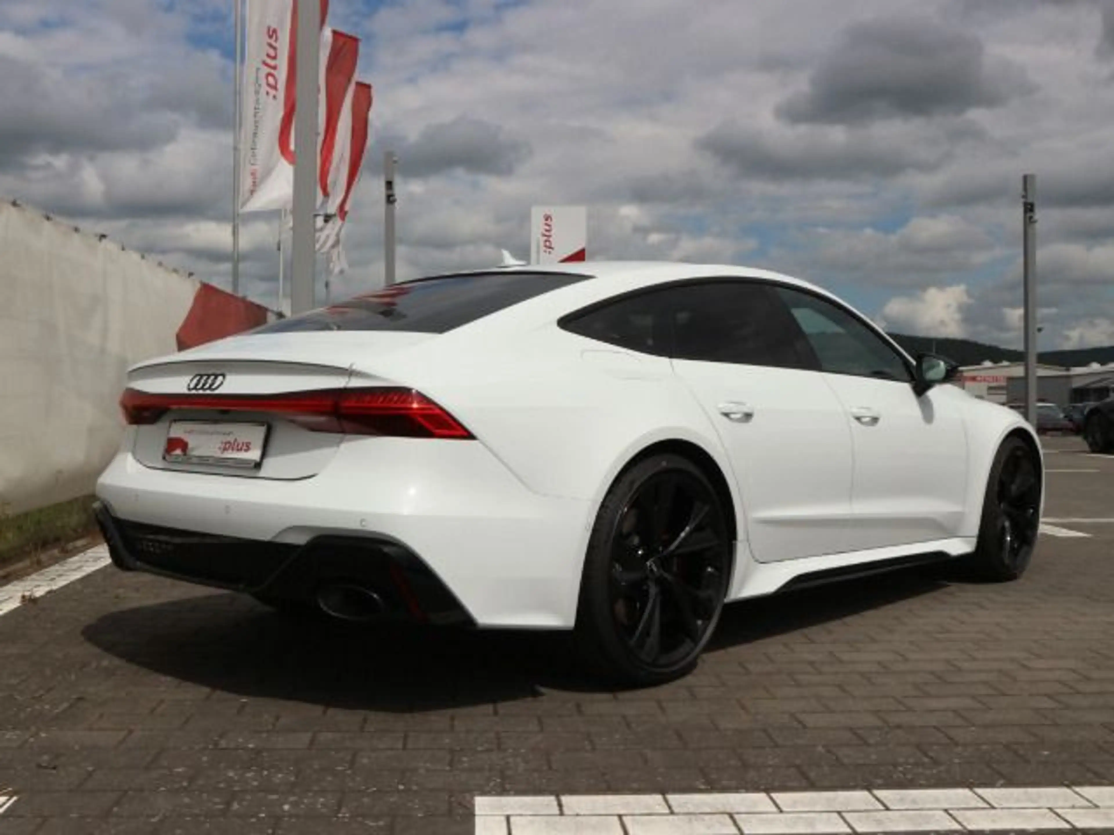 Audi RS7 SITZBELÜFTUNG*PANO*HEADUP*B&O — photo 4