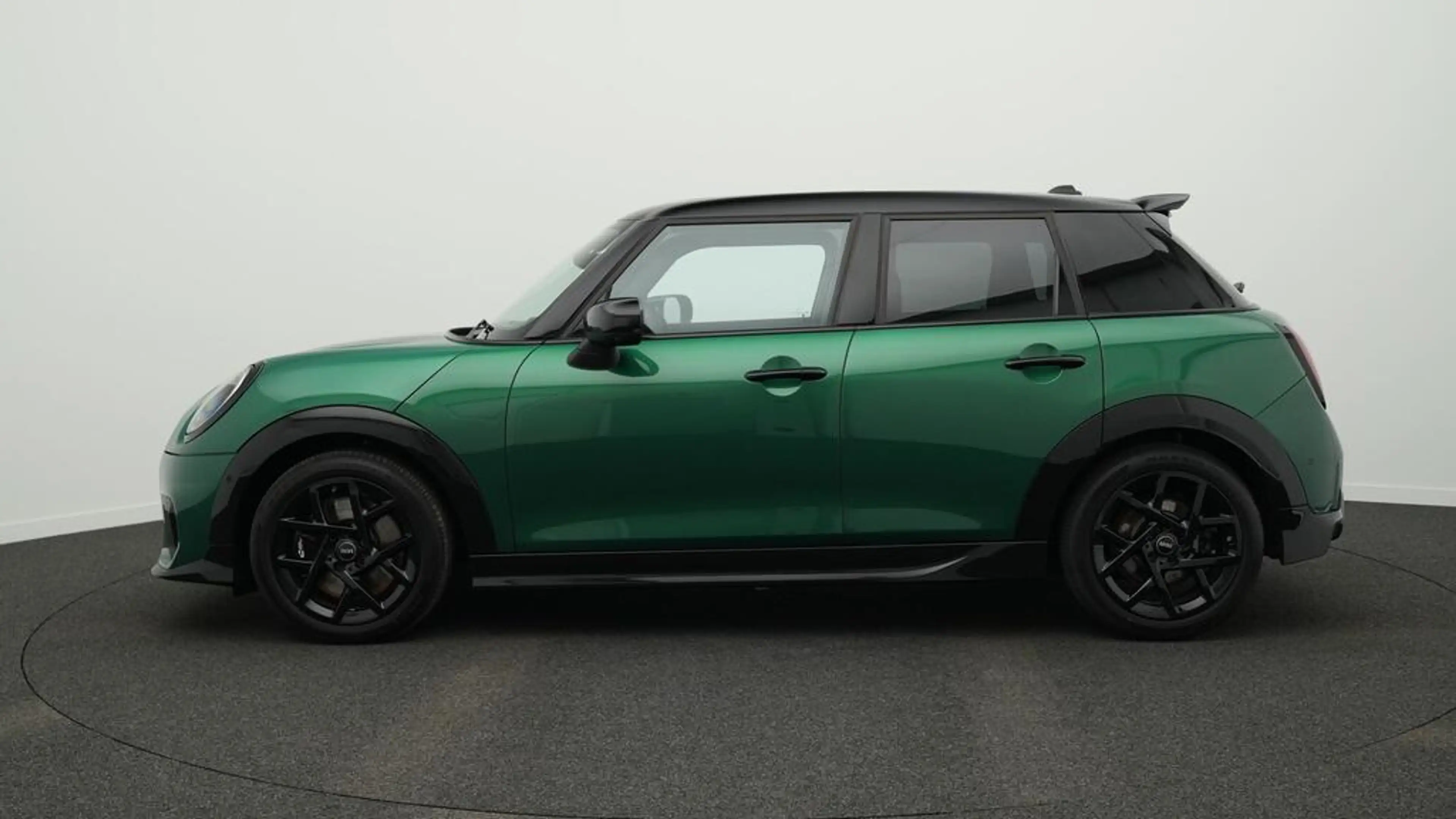 MINI Cooper S John Cooper Works Trim — photo 2