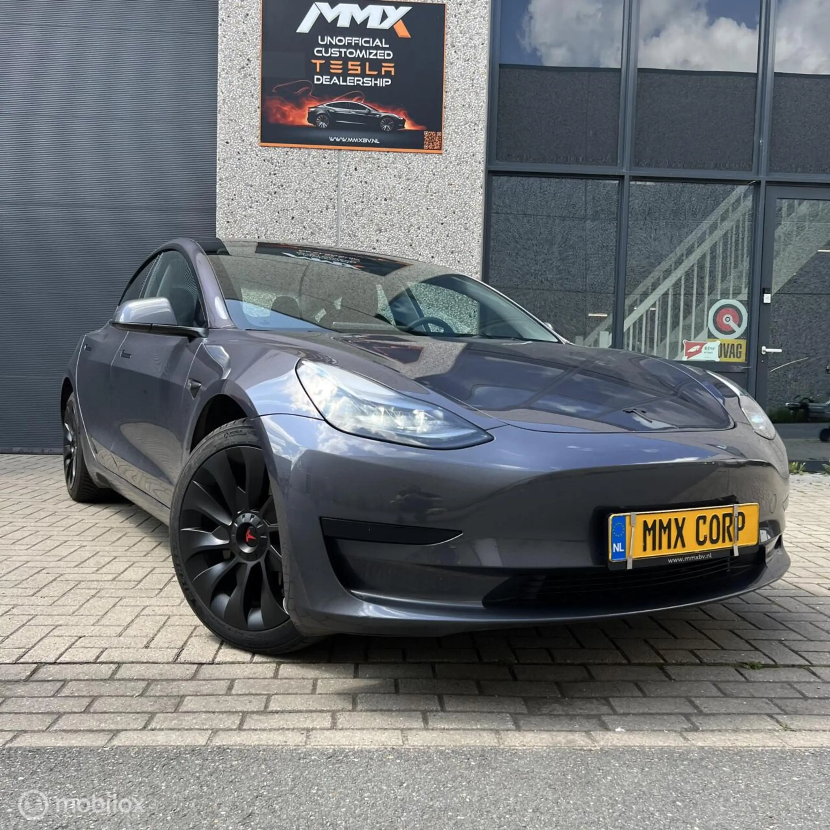 Tesla Model 3 Standard Range + MMX PACK + IAP + SOH 93% — photo 3