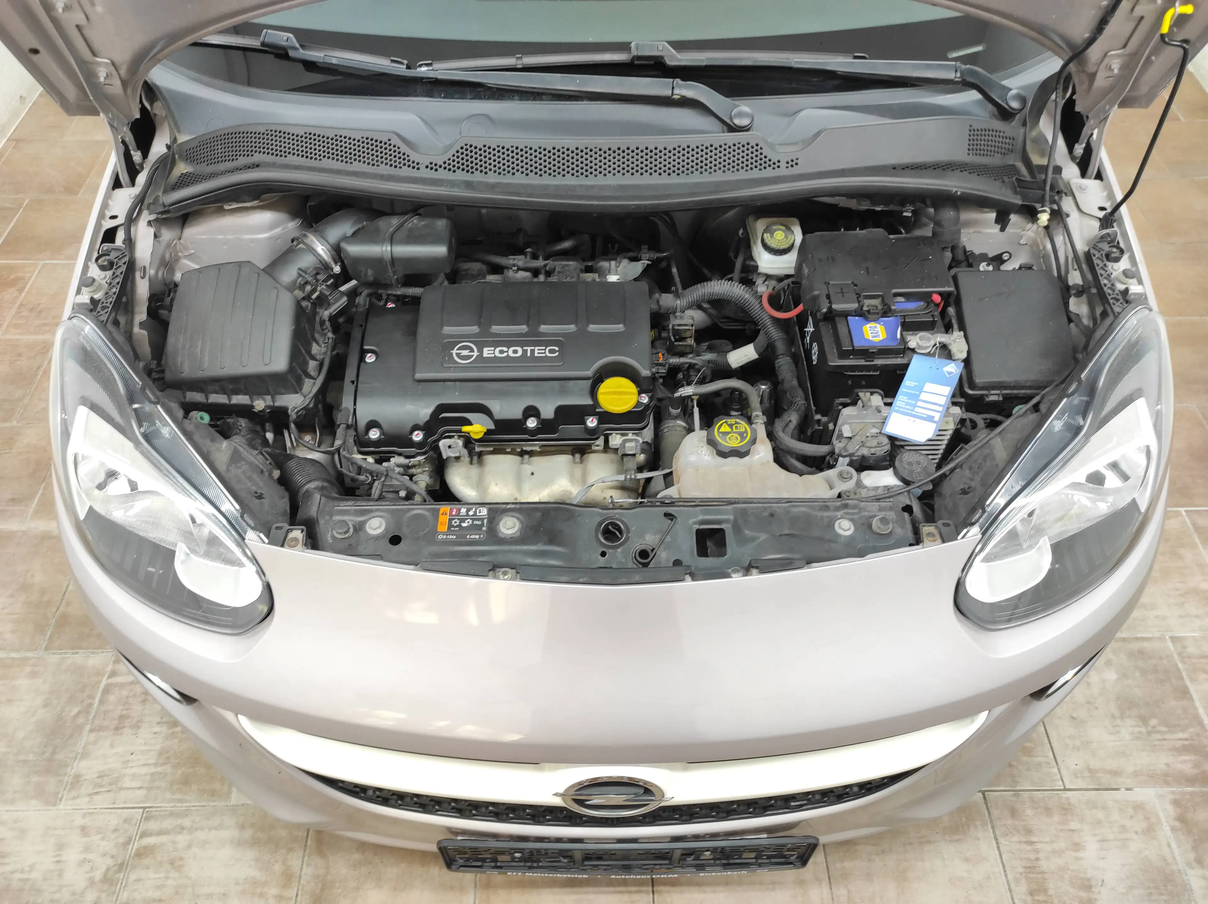 Opel Adam 1.4 KLIMAA TEMP BC USB ESP LEDER EURO-5 STERNEN-HIMMEL Germany's next Topmodel — photo 15