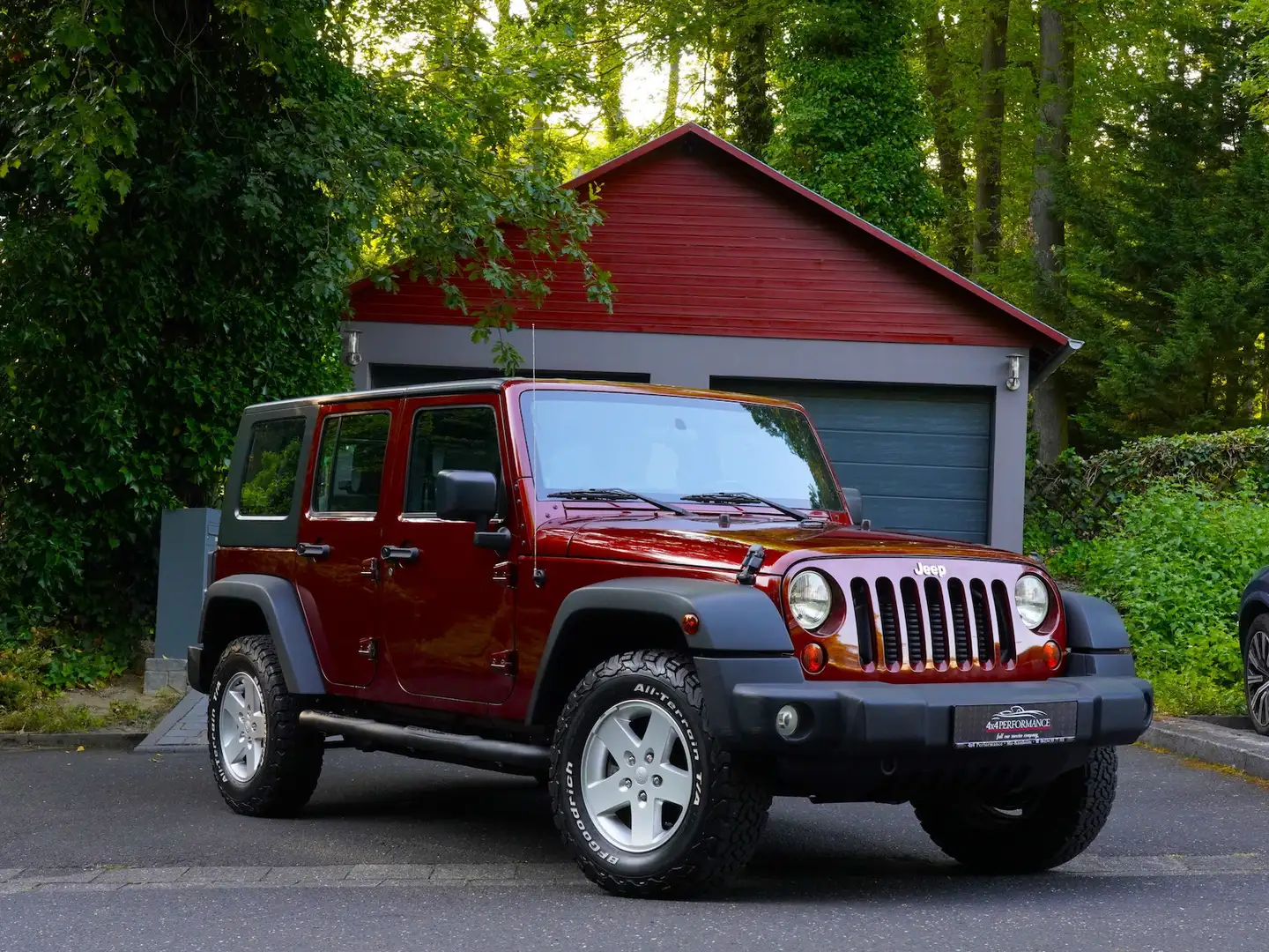 Jeep Wrangler 2.8 CRD Unlimited Sahara Auto.*Navi~AHK* Rot - 1