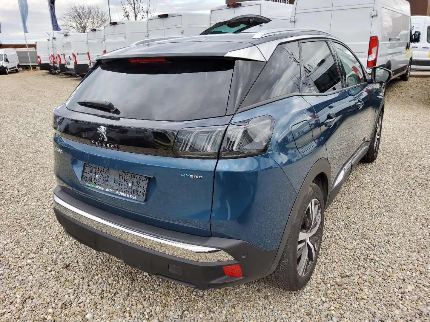 Peugeot 3008 Hybrid 225 Roadtrip Синій - 2