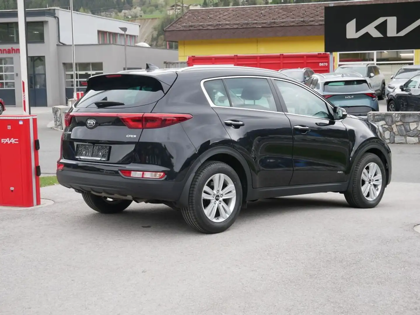 Kia Sportage 2,0 CRDI AWD Gold Zwart - 2