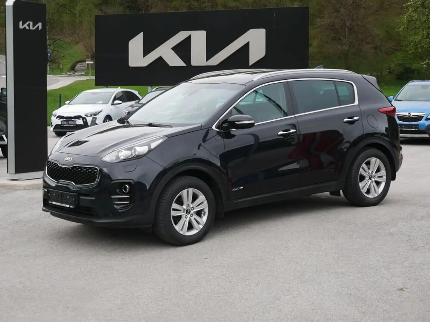 Kia Sportage 2,0 CRDI AWD Gold Zwart - 1
