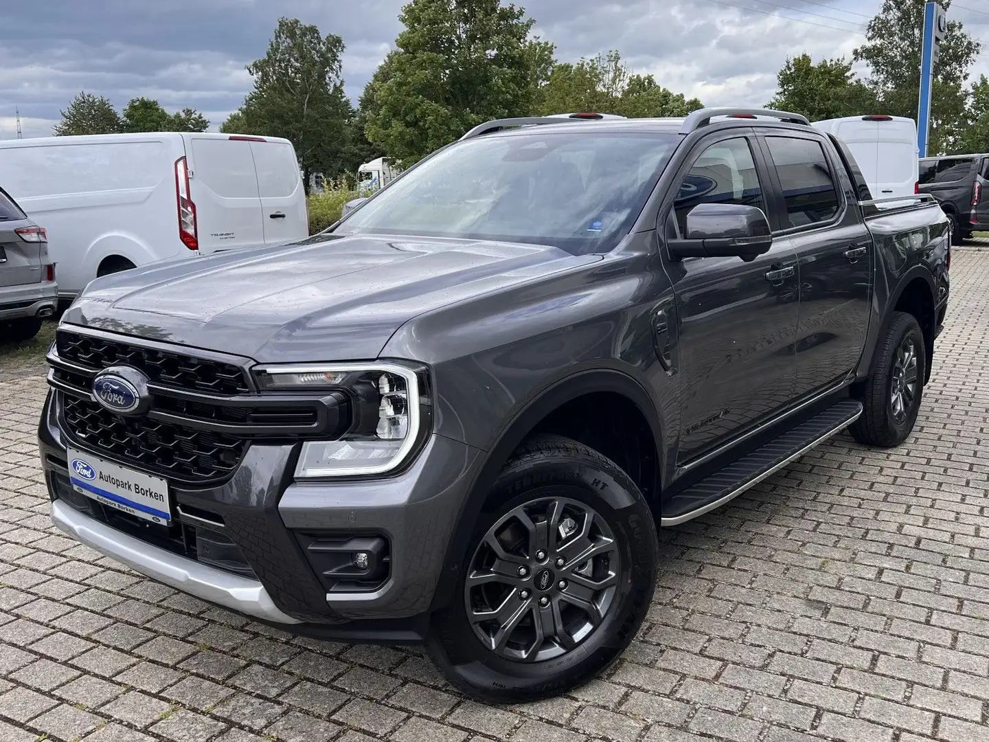 Ford Ranger Wildtrak e-4WD el.FH hinten Grau - 1