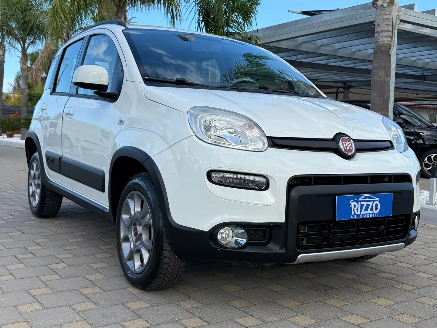 Fiat Panda 1.3MJT 95CV CROSS 4X4 PELLE CLIMA Bianco - 1