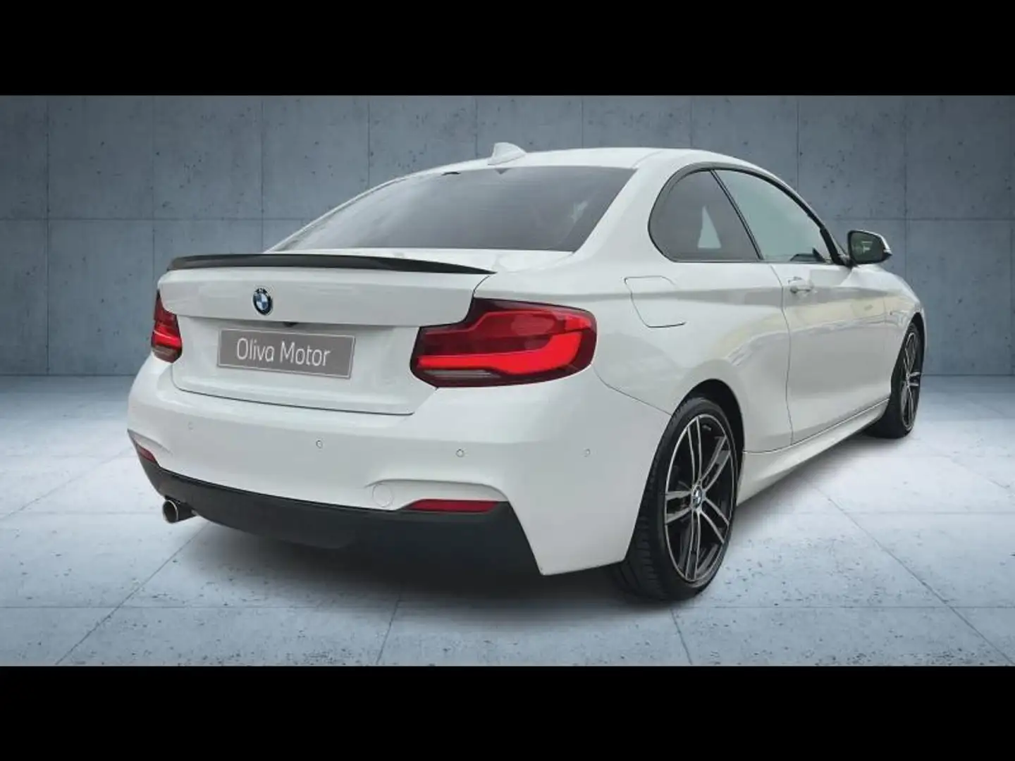 BMW 218 218dA 150ch M Sport Blanc - 2