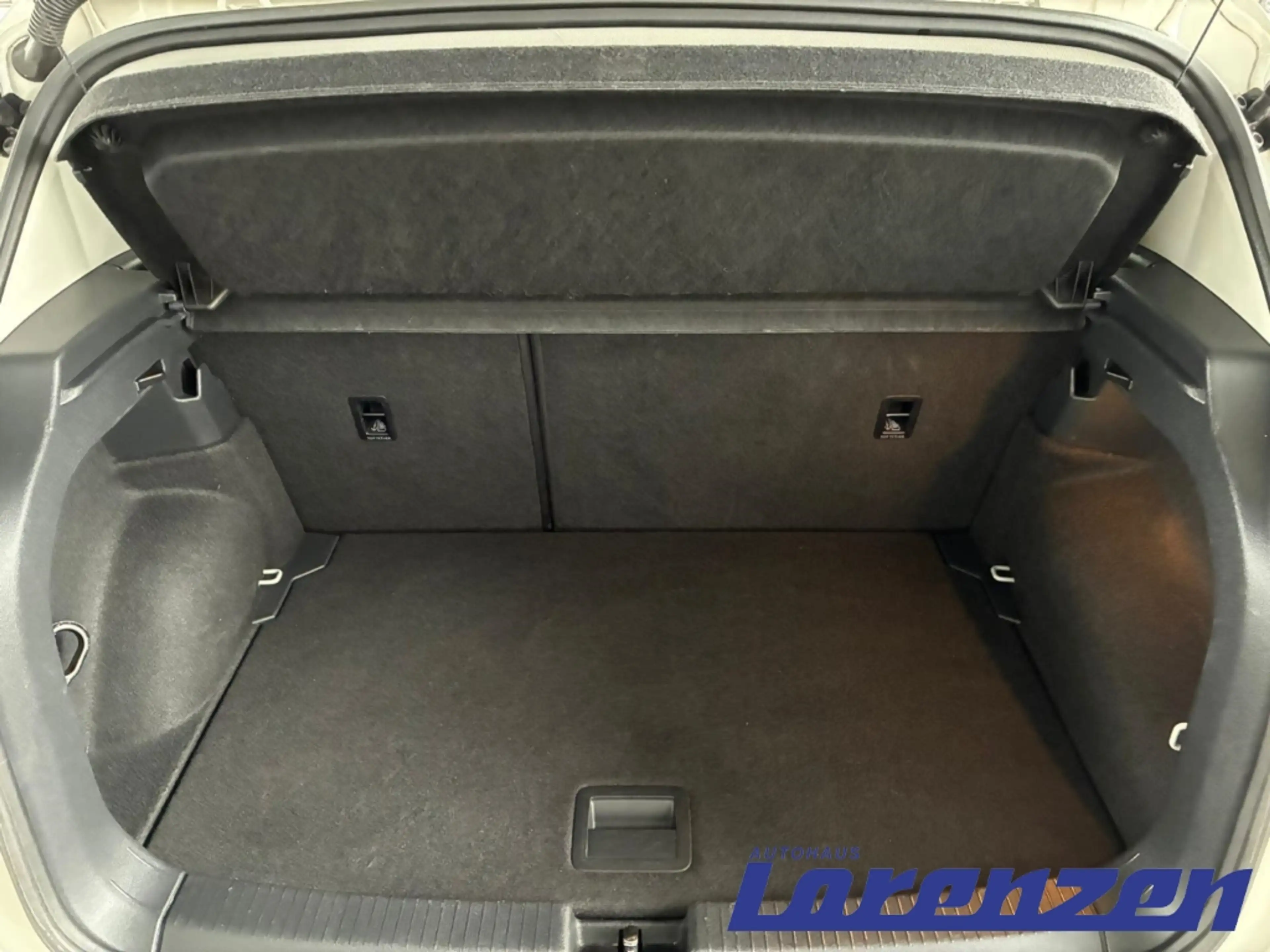 Volkswagen T-Cross 85 kW Life 1.0 TSI DSG Matrix-LED ACC Kame — photo 8