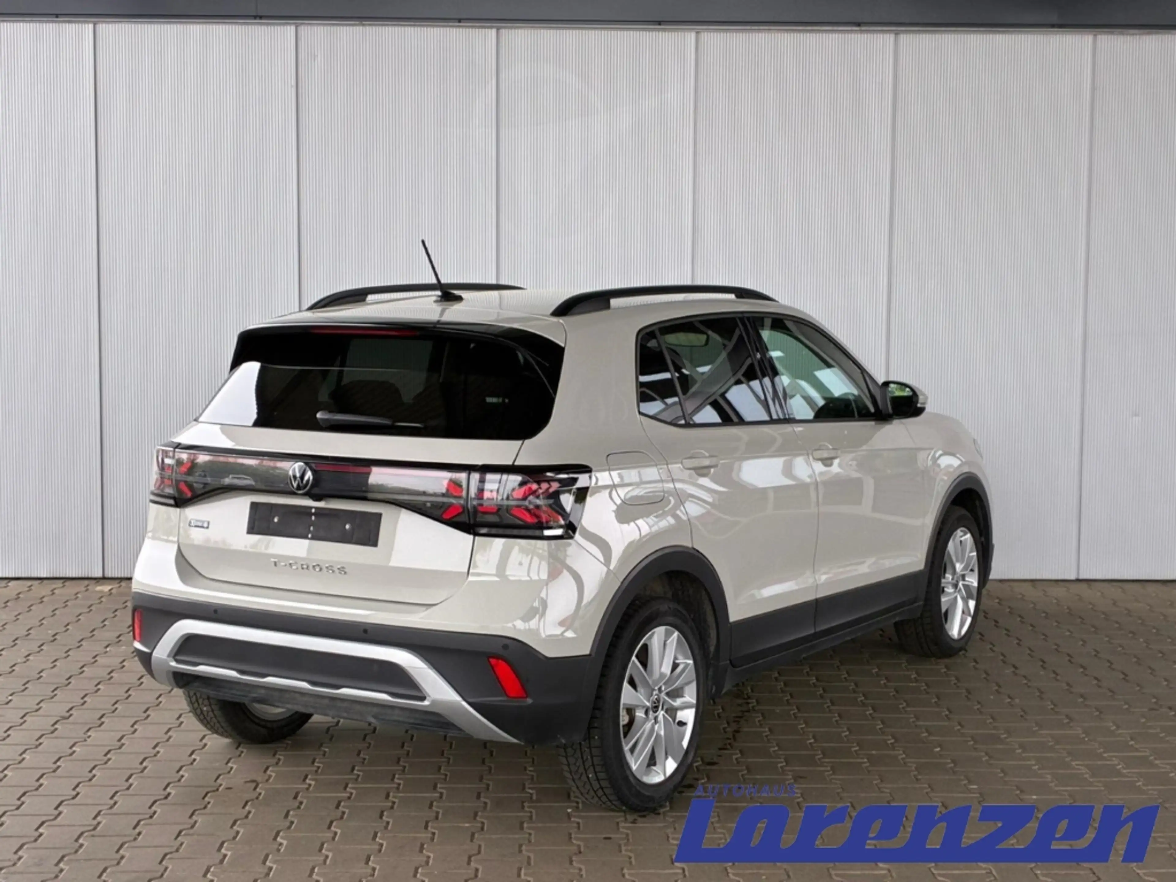 Volkswagen T-Cross 85 kW Life 1.0 TSI DSG Matrix-LED ACC Kame — photo 3
