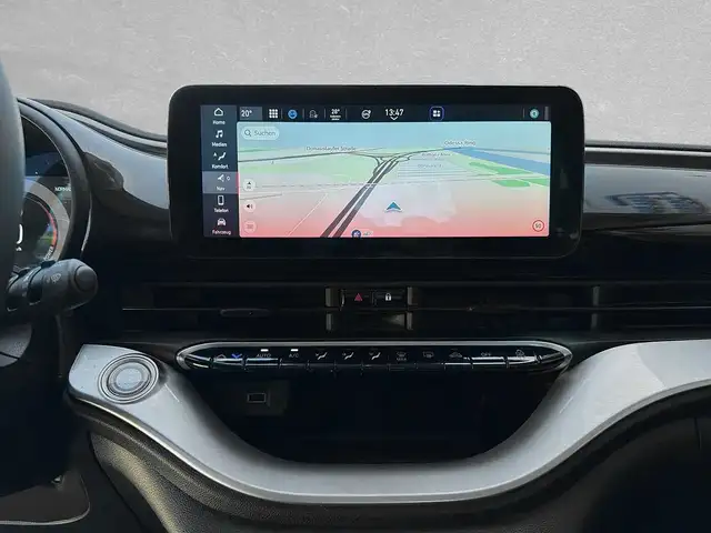 Fiat 500e view 12