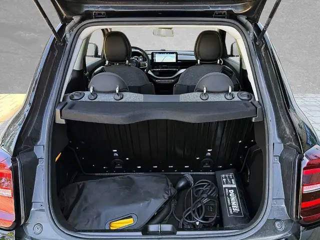 Fiat 500e view 10