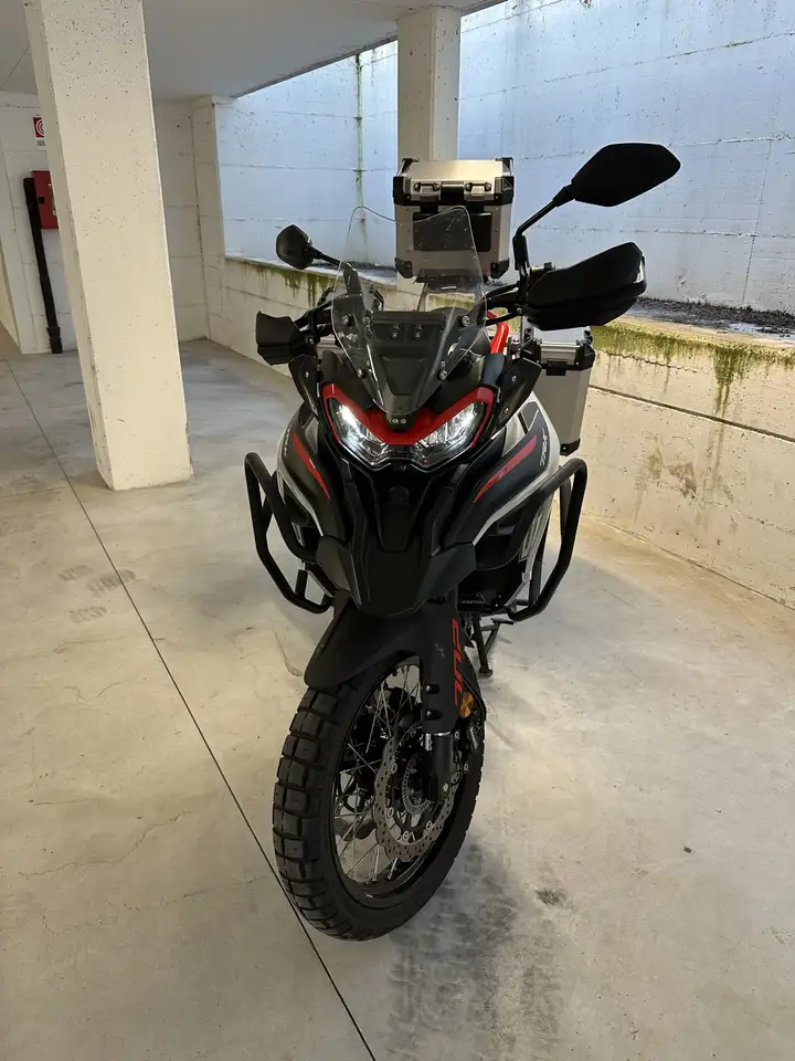 Benelli TRK 702