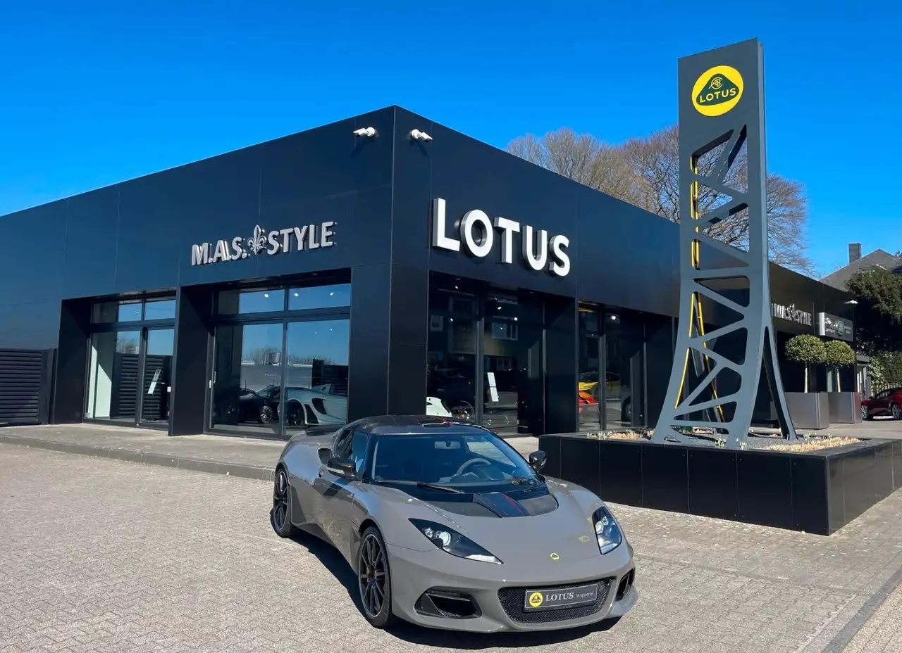 Lotus Evora