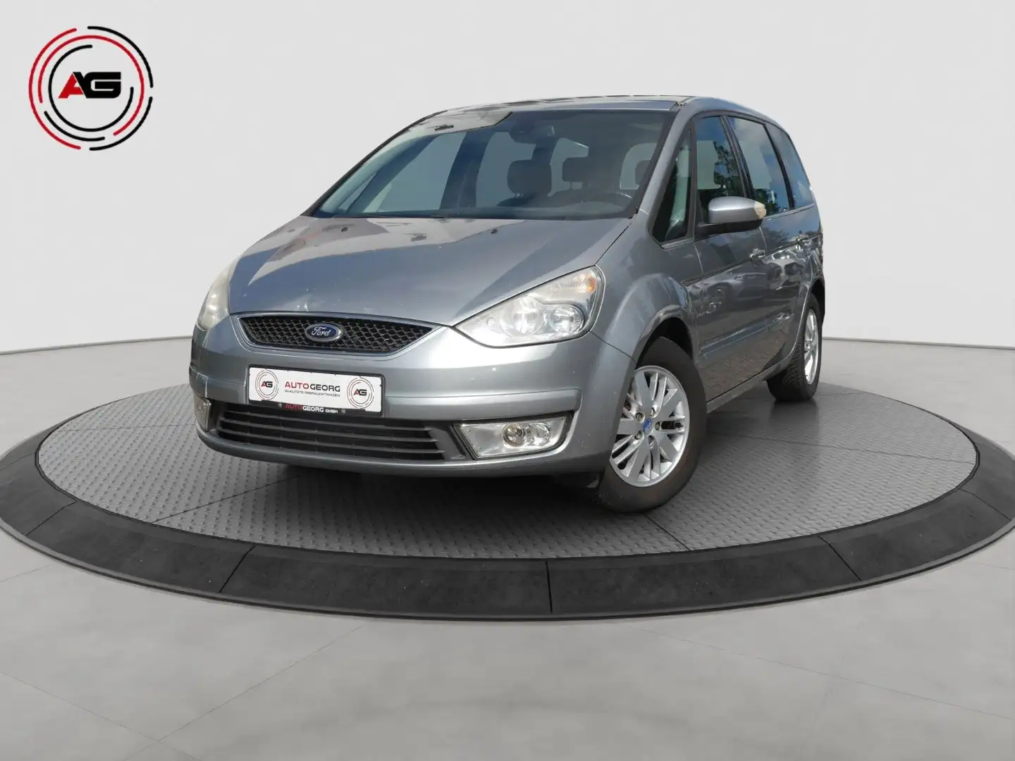 Ford Galaxy Ghia PANORAMA NAVI 7-SITZER SITZHEIZUNG Срібний - 1