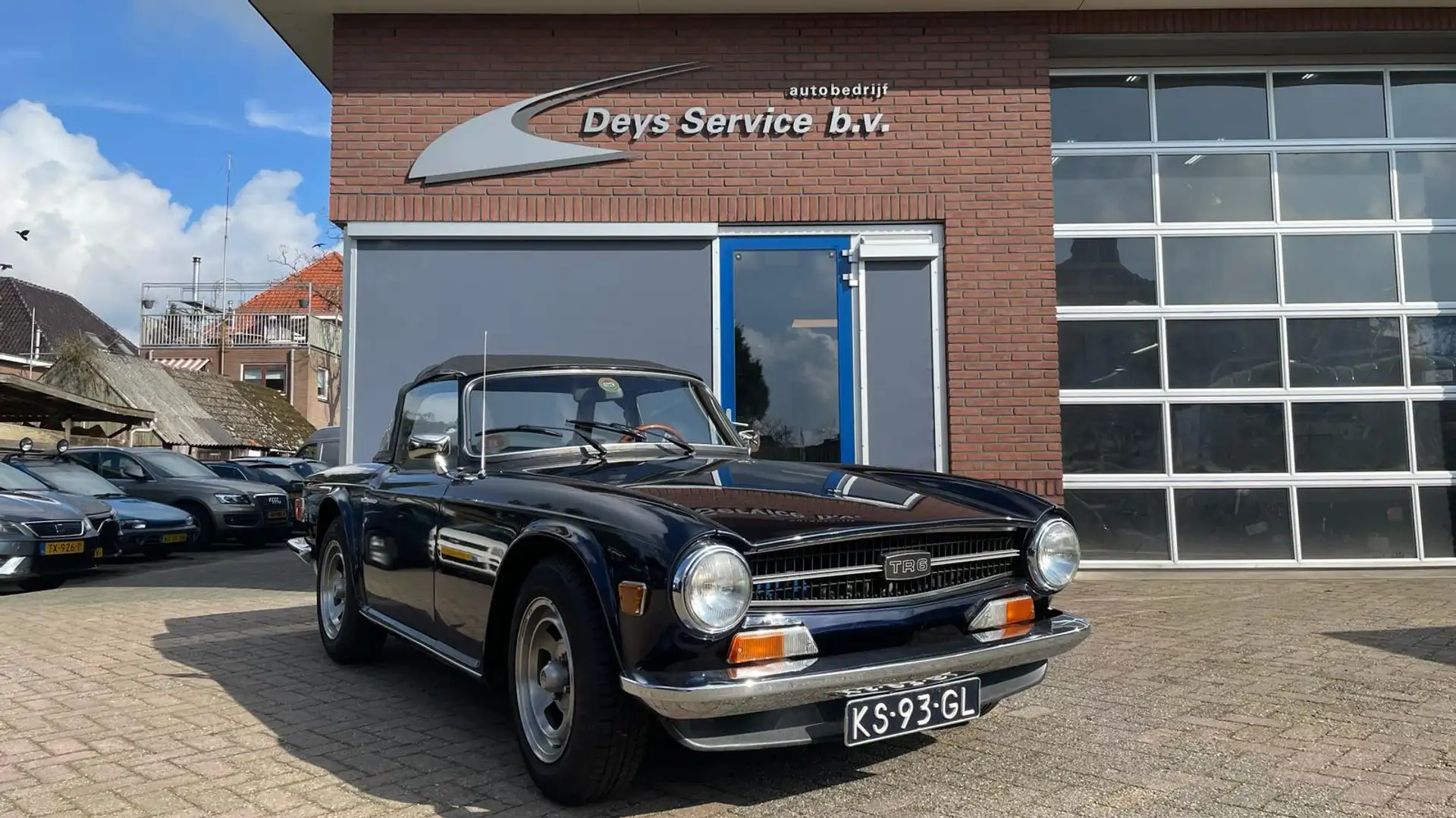 Triumph TR6 Soft Top Szary - 1