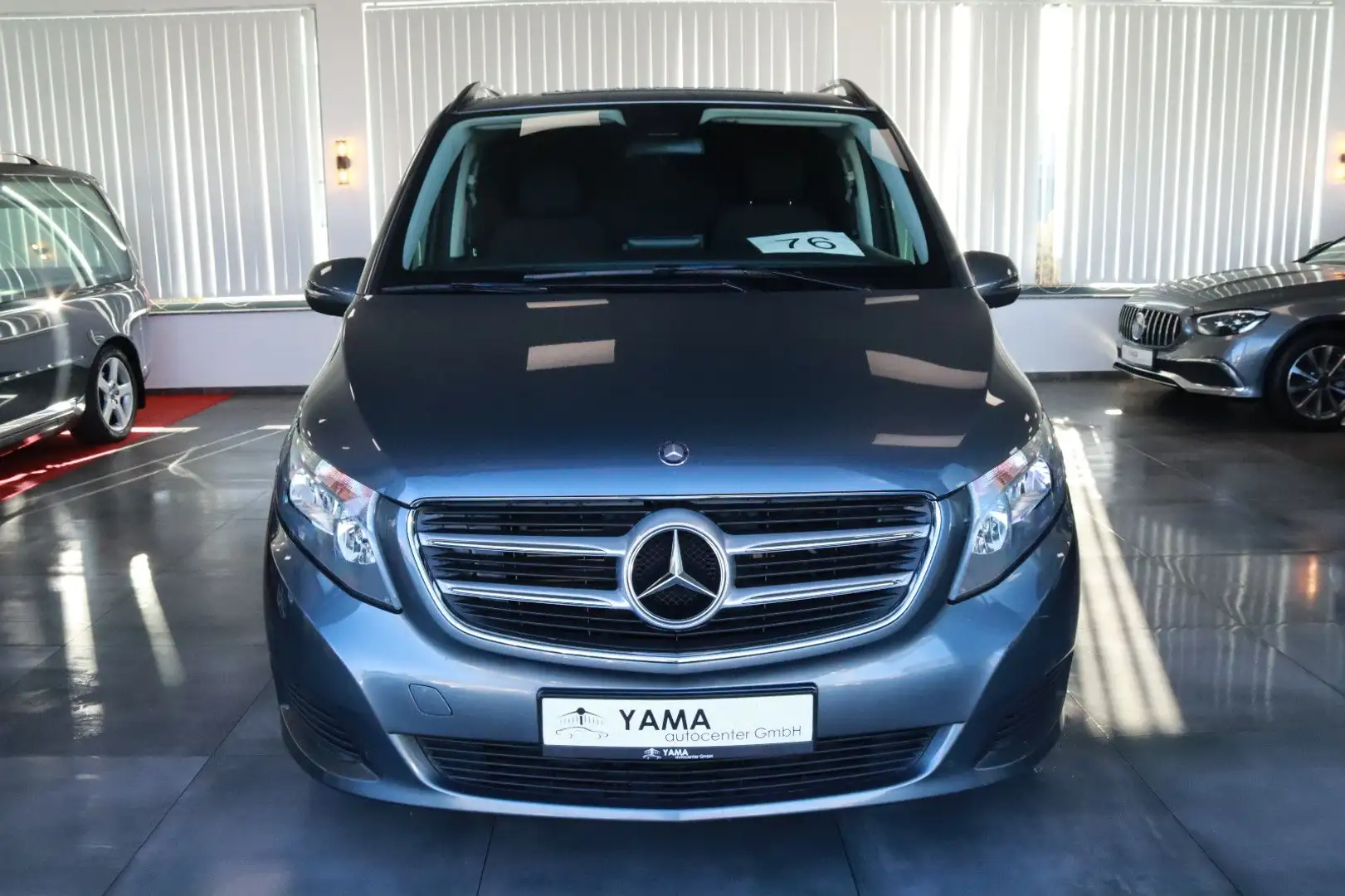 Mercedes-Benz V 220 Kuhlmann Cars Bestattungswagen / Leichenwagen Gris - 2