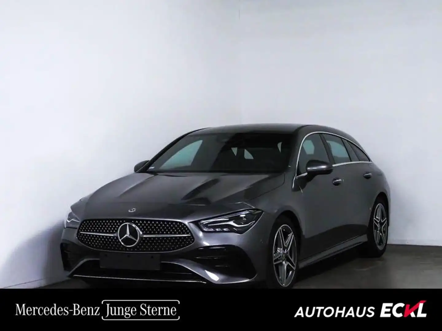Mercedes-Benz CLA 200 d Shooting Brake AMG Line AUT KlimaA LM Grau - 1