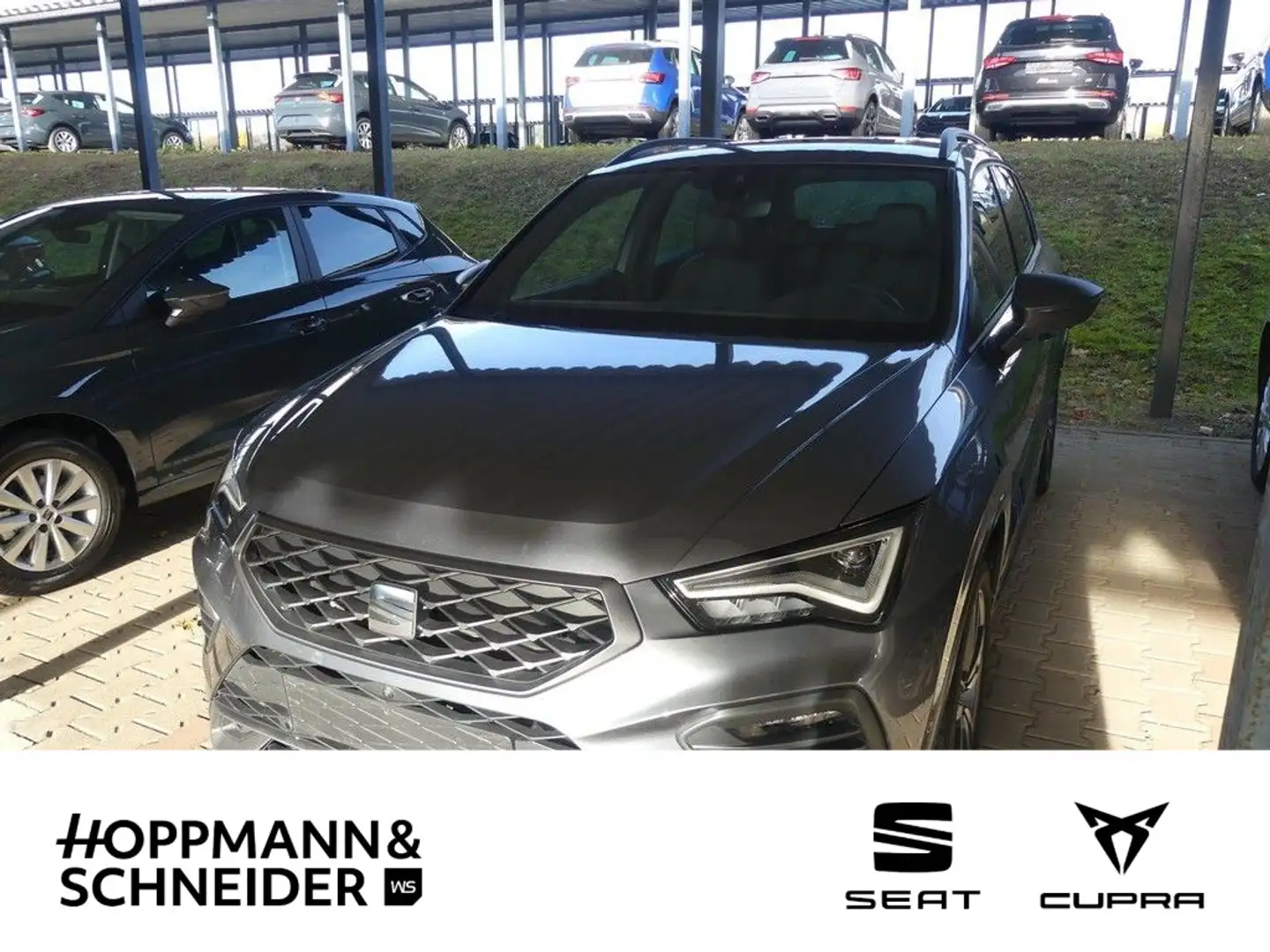 SEAT Ateca 2.0 TDI DSG FR Navi AHK Pano Grau - 1