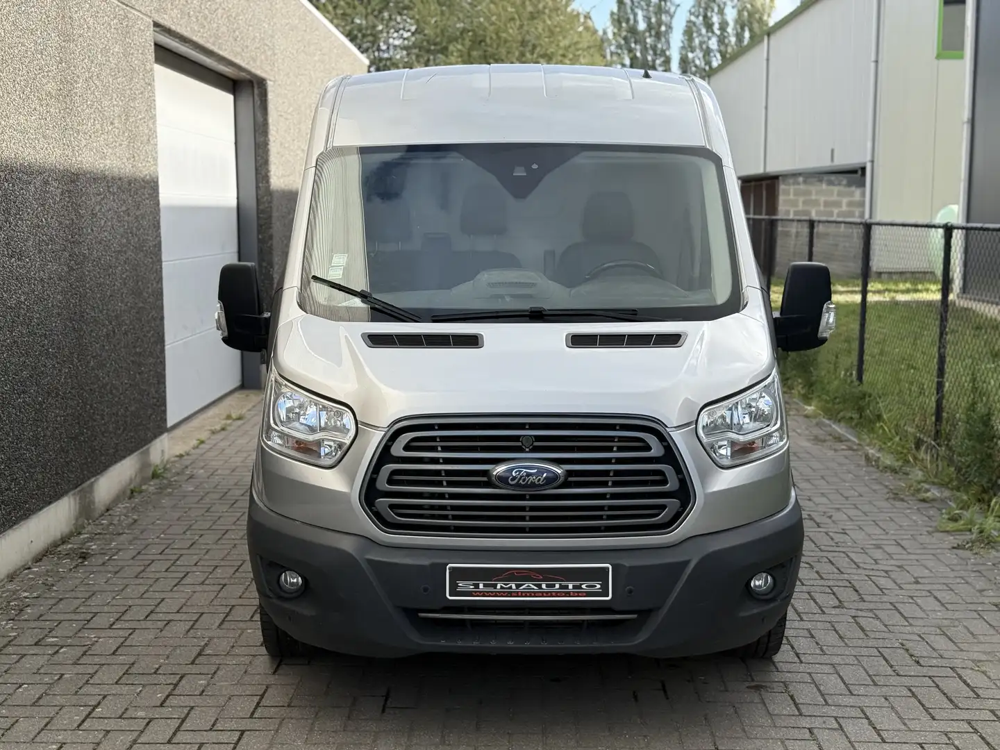 Ford Transit custom 2,0TDCI  l2h2 Euro 6 Zilver - 2