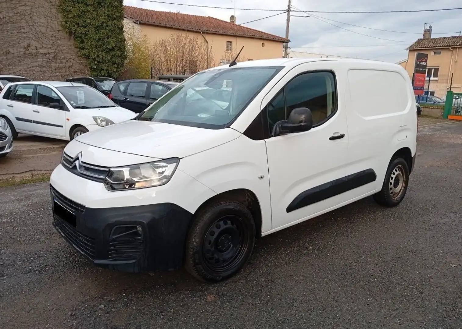 Citroen Berlingo Citroën S&S EAT8 Boite Auto 130 cv Année 2019 Blanc - 2