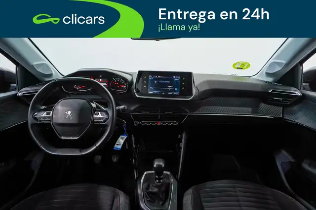 Peugeot 208 view 13