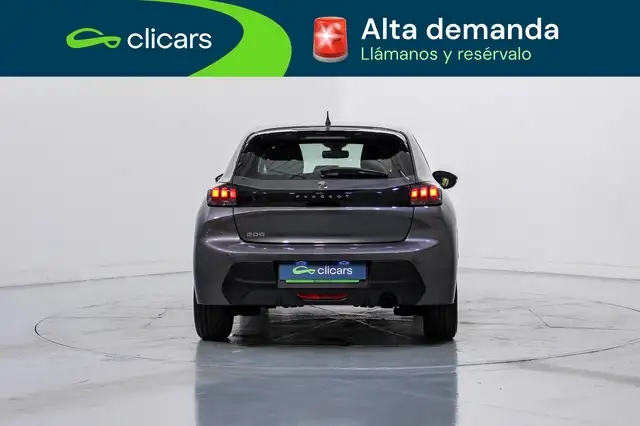 Peugeot 208 view 4